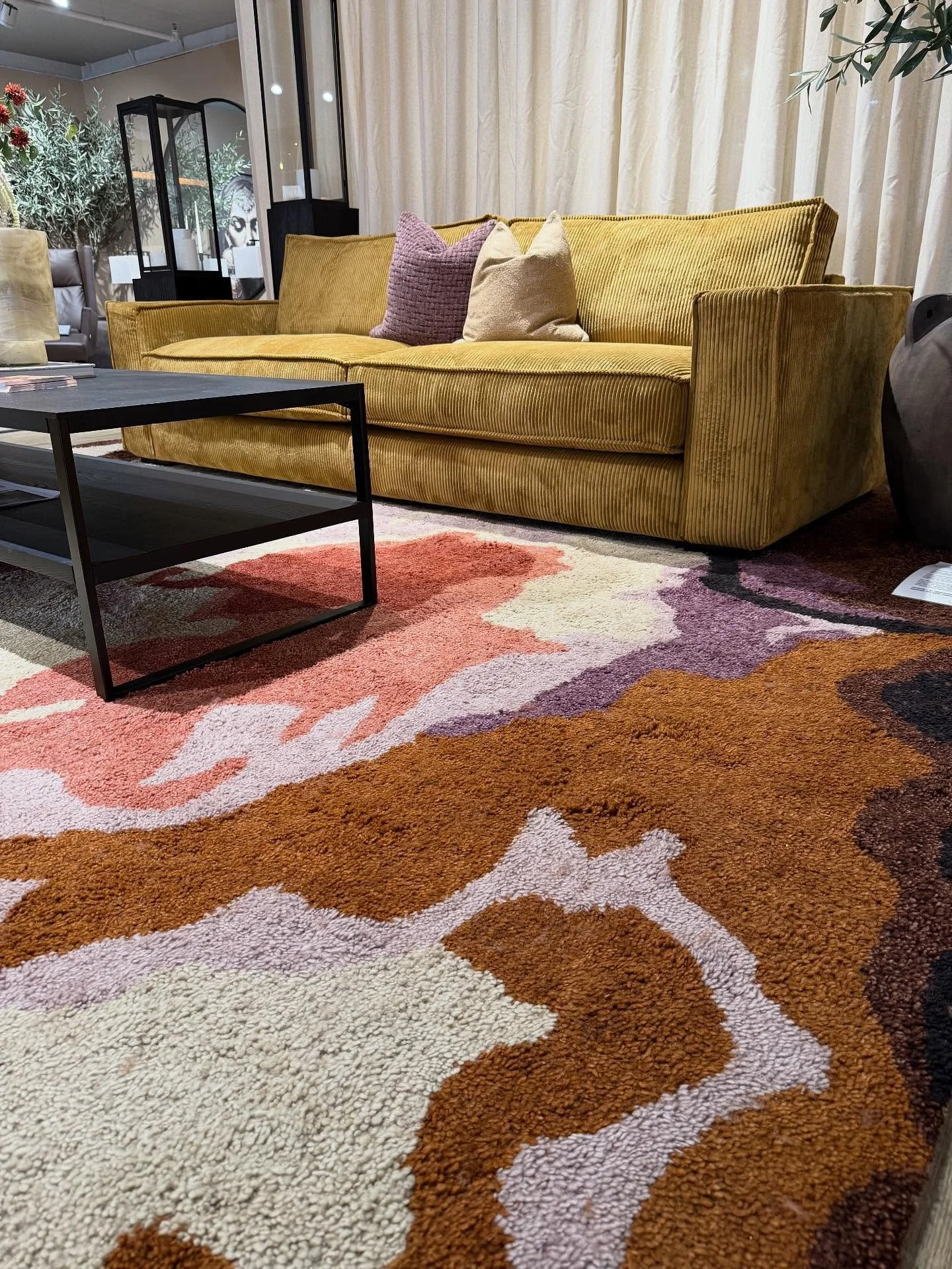 The new rug Wild Meadow is in the latest issue of Rom123 magazine 💫
The design is inspired by lush, wild meadows and the gentle sway of flowers and grasses.
The collection is a collaboration between Plesner Patterns and InHouse. 
Avaliable at M&osla