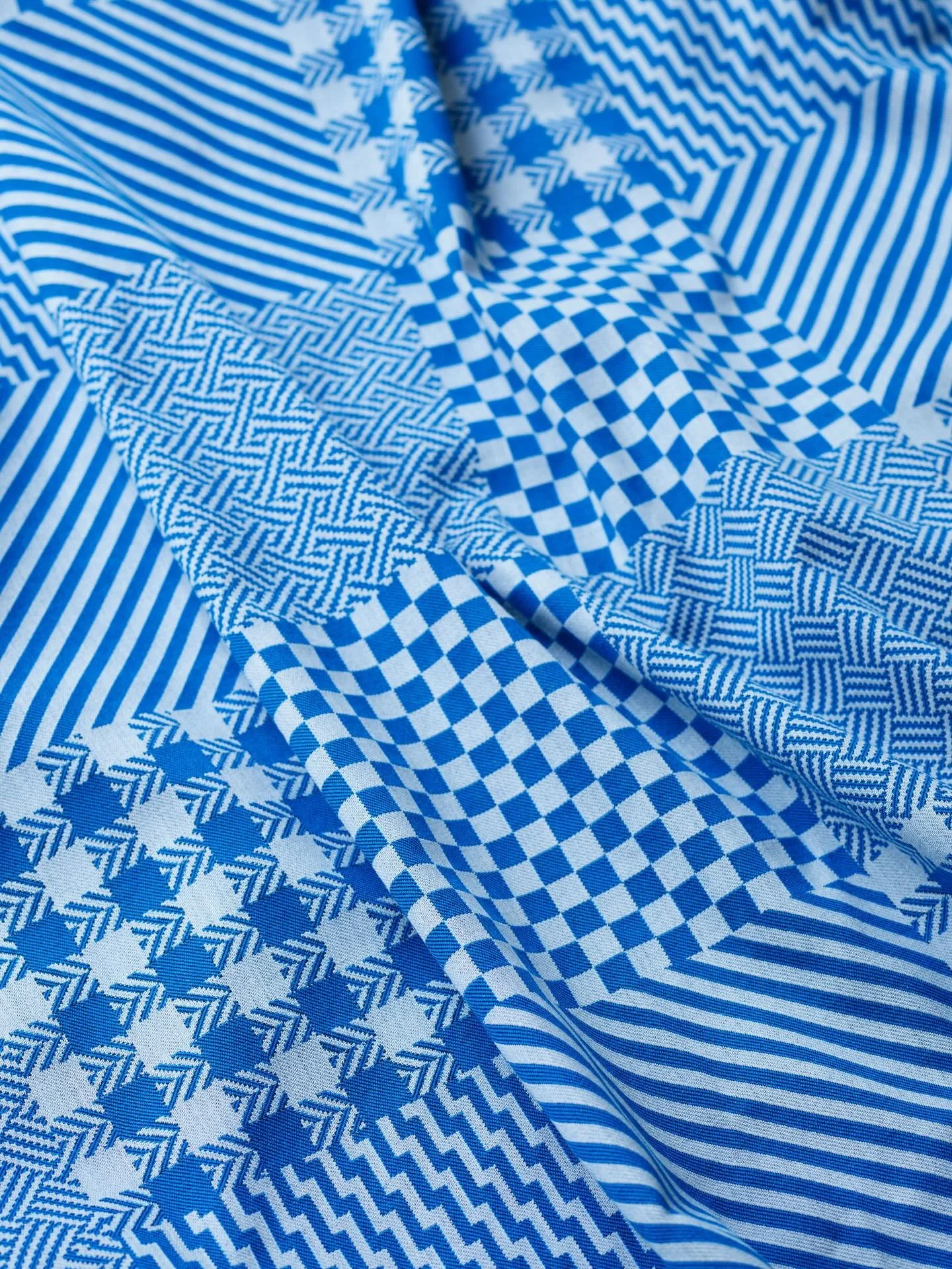 I worked closely together with @austikristina at @innvik_as developing this textile. It took some testing to get the right balance between nostalgia and contempory ☺️

The Patchwork textile is avaliable in 4 colours 🌈