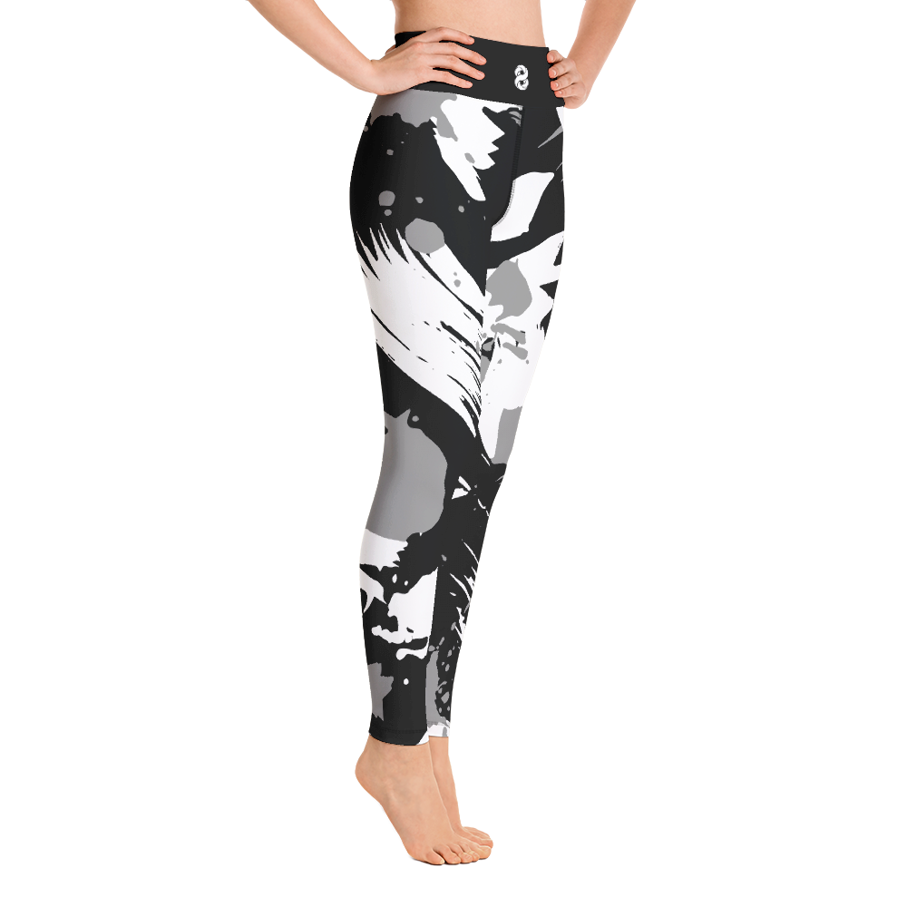 Yoga_Leggings_legs_BWSplash_YOGA_CAPRI_LEGGINGS_front_belt_template_YOGA_CA_mockup_Right_White.png