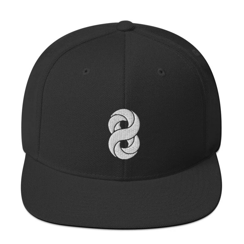 Classic Snapback Hat (Black)