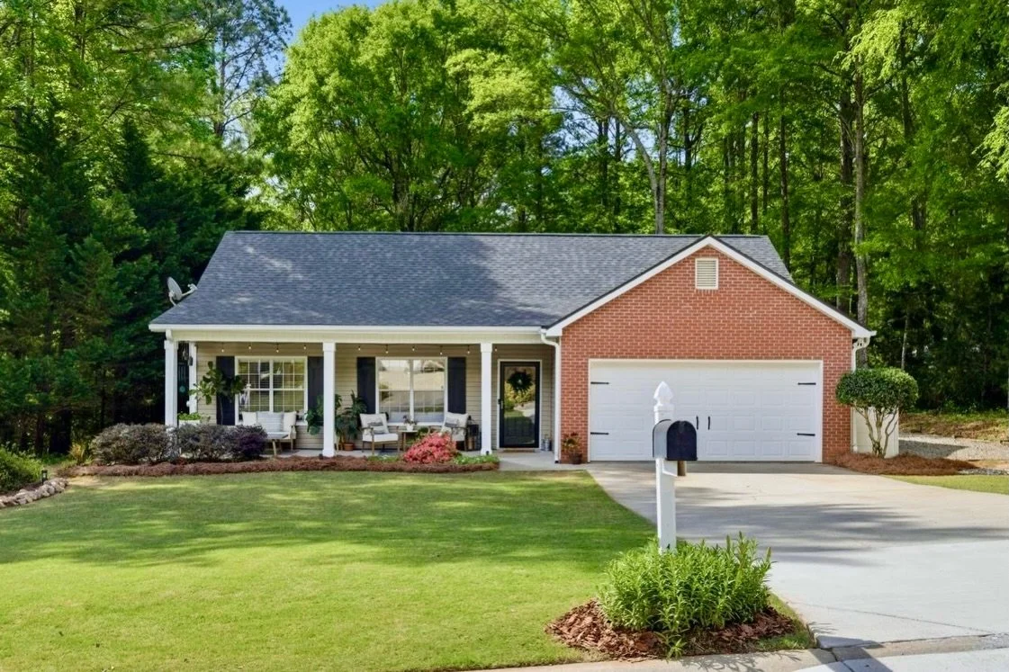 15 years is a long time&hellip;(notice the trees in the back)
It is hard to say goodbye to your first home where all of your kids were raised, but I couldn&rsquo;t be more thrilled because we get to pass it off to close friends! 

It&rsquo;s been a w