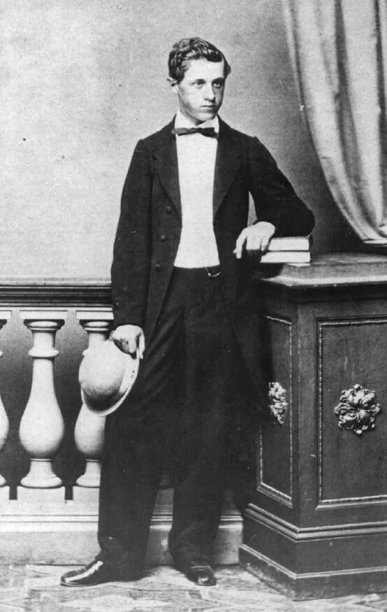 Velimir Mihailo Teodorović fotografisan 1865. godine. Foto: Wikipedia
