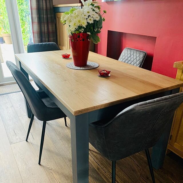 Stunning Dining Table delivered today. Softwood legs and frame finished in Graphite Grey and topped with lacquered solid American Oak #diningtable  #handmade #interiors