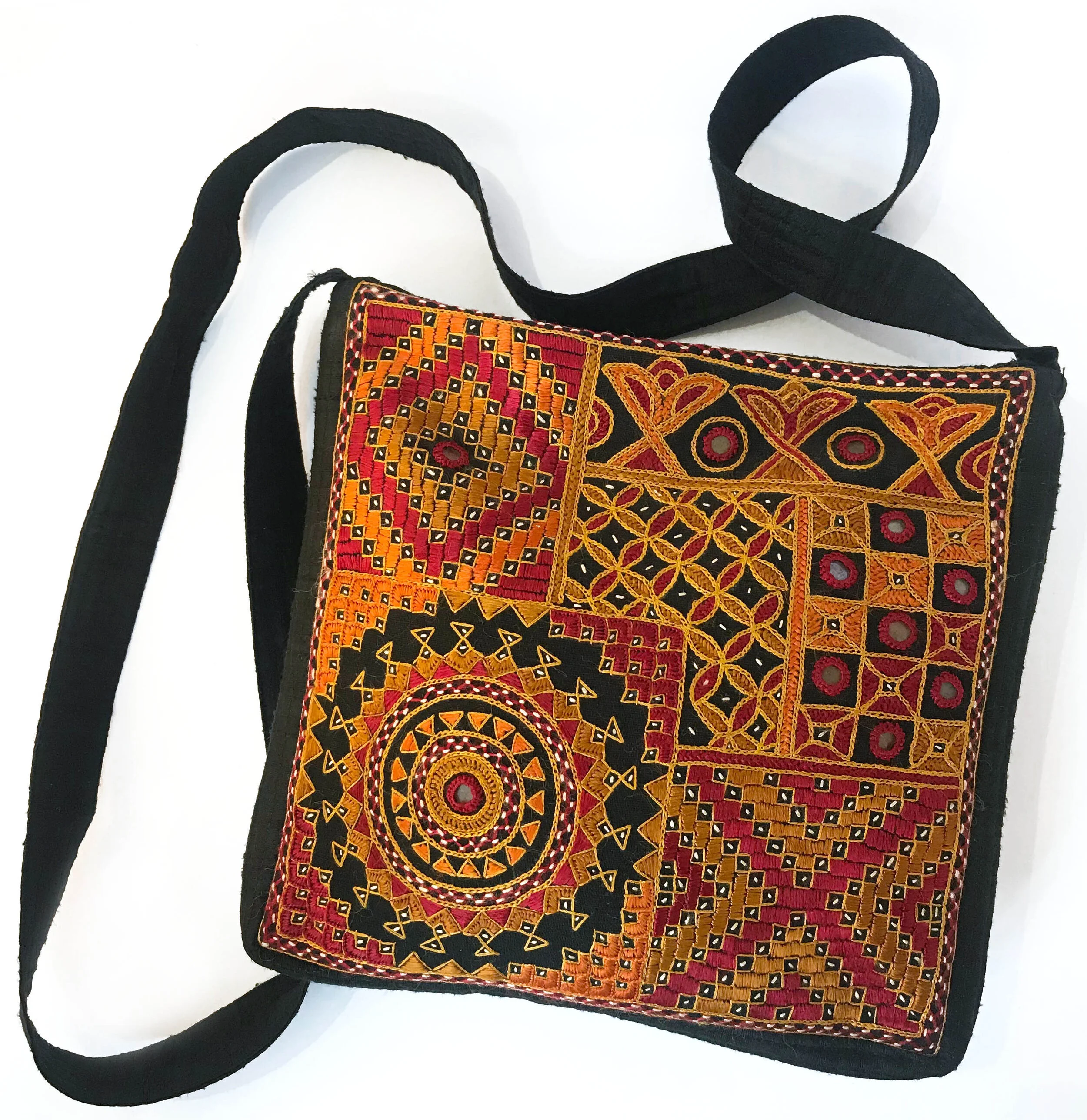 004A_ Hi_TShldBag.jpeg