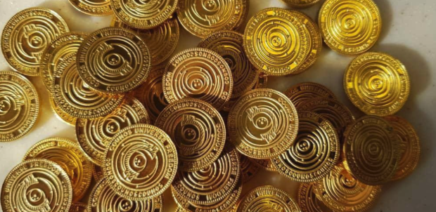 The Benefit of Decentralized Exchanges