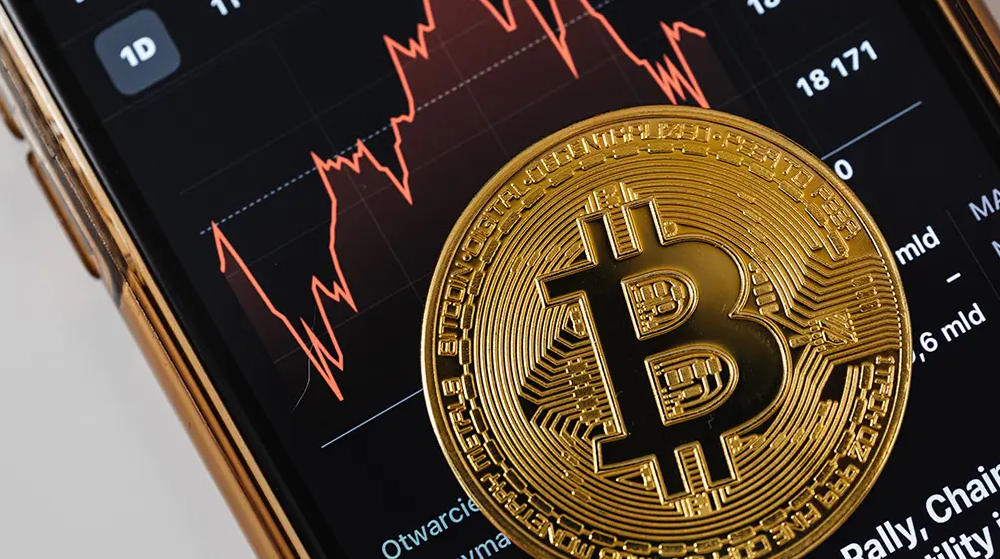 What's causing the drop in the cryptocurrency market?