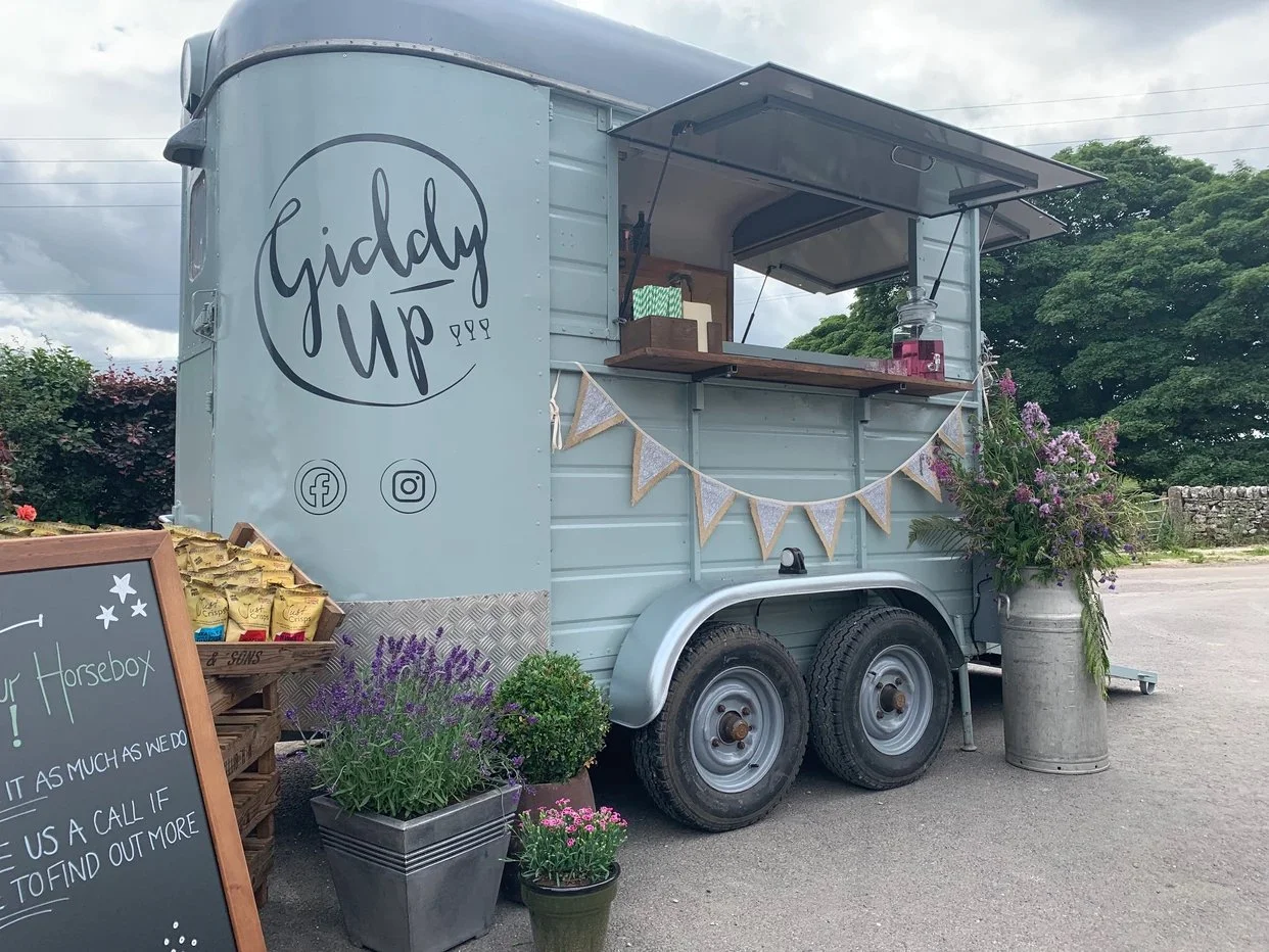 Vintage horse box bar