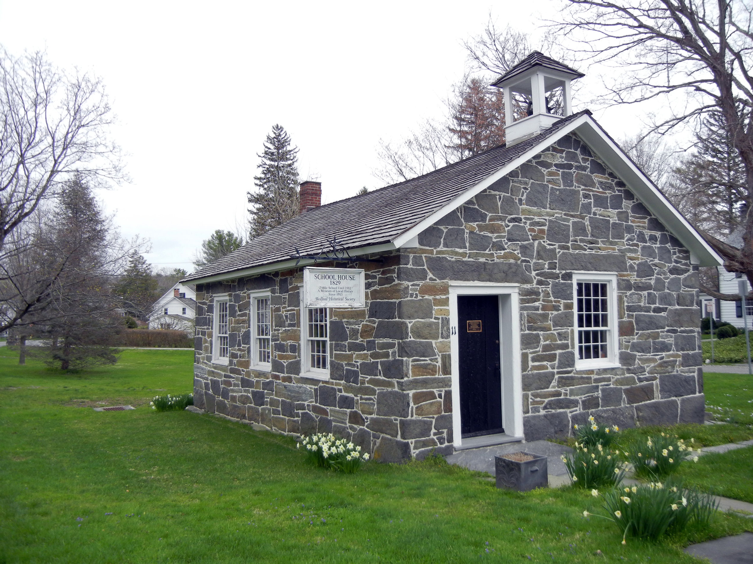 School House "Stone Jug"