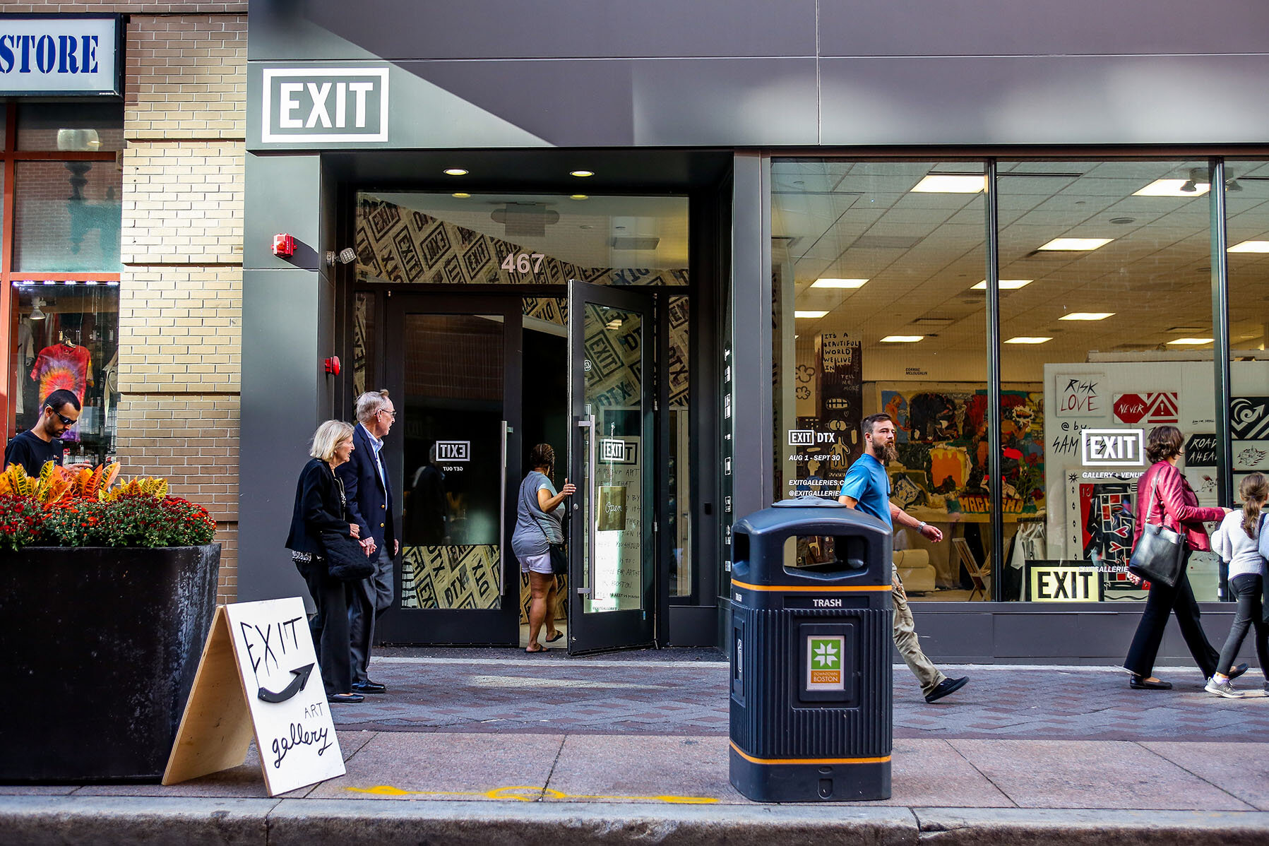 exit_galleries_boston_dtx_art_gallery_popup.jpg