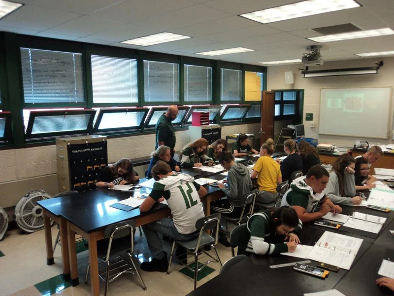 17pa126pu_laurel_jrsr_high_school.jpg