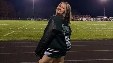 Senior Alyssa Stewart