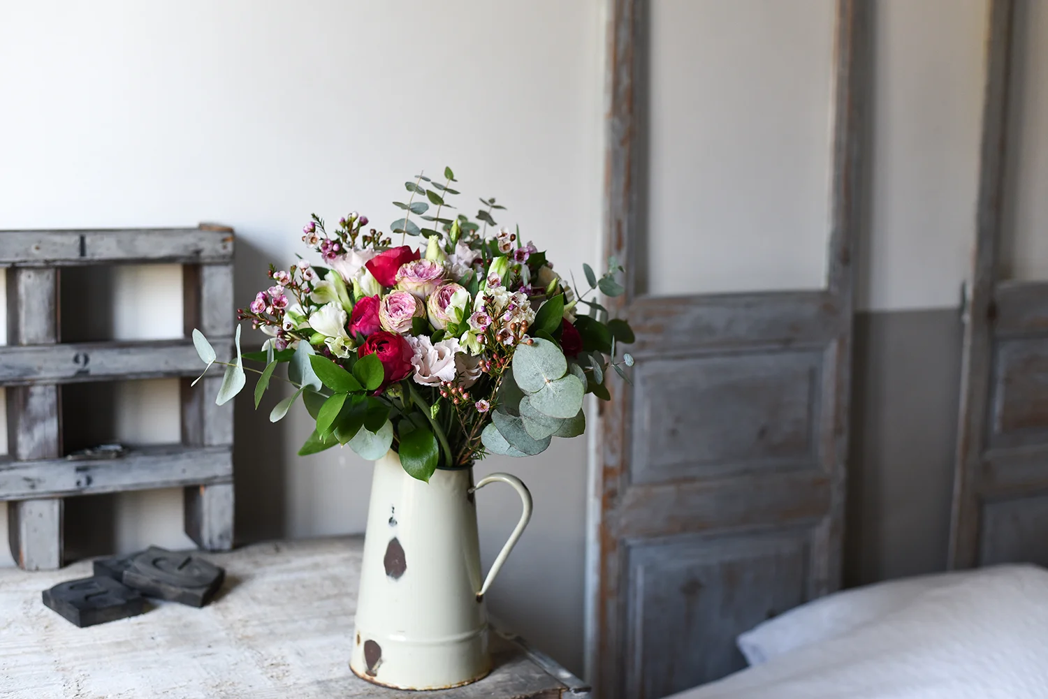 Shooting pour La Fabrique d’Etoiles Filantes, fleuriste à Villelaure et dans le Luberon