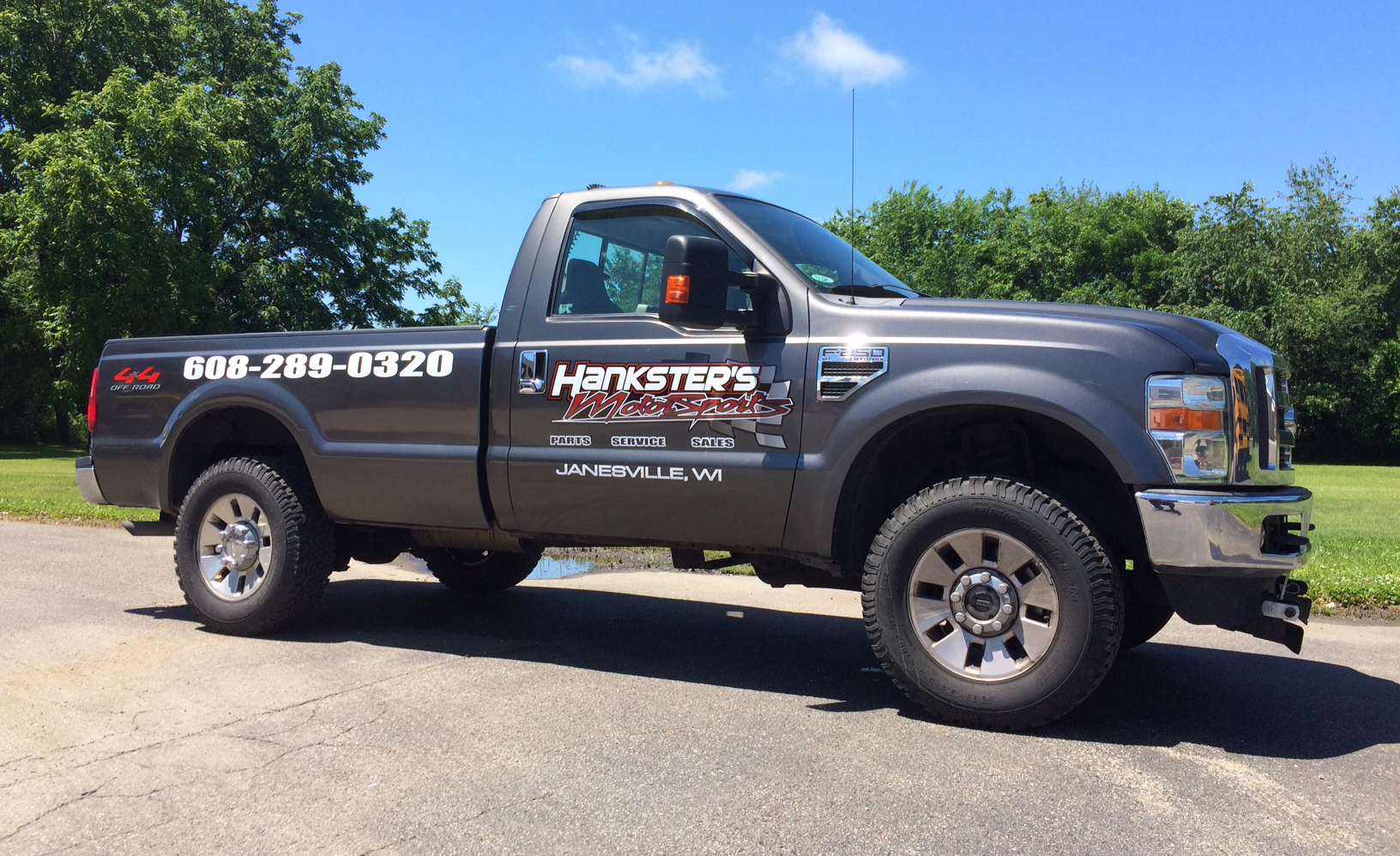 Hanksters Truck.jpg