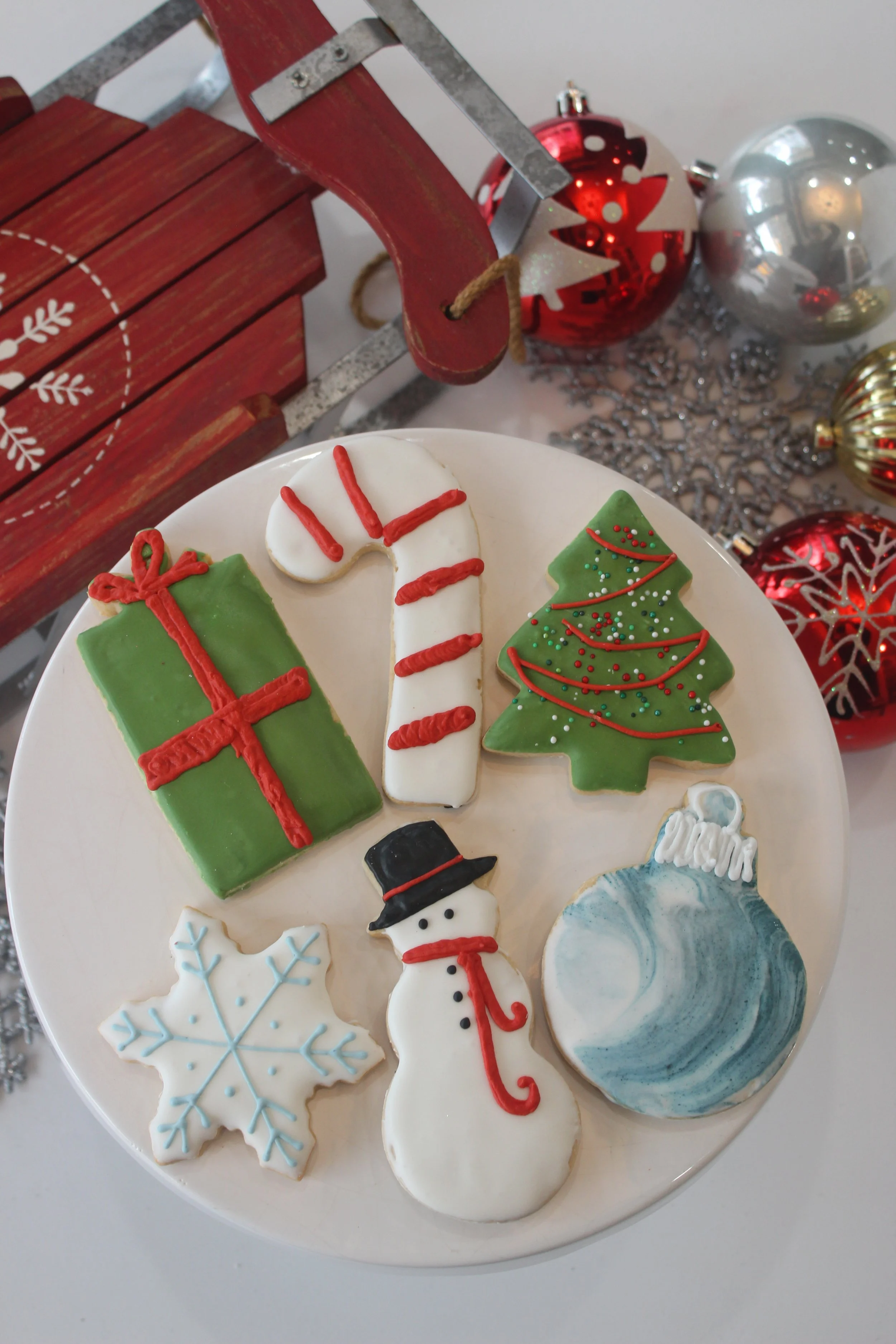 Classic Cut Out Cookie Set