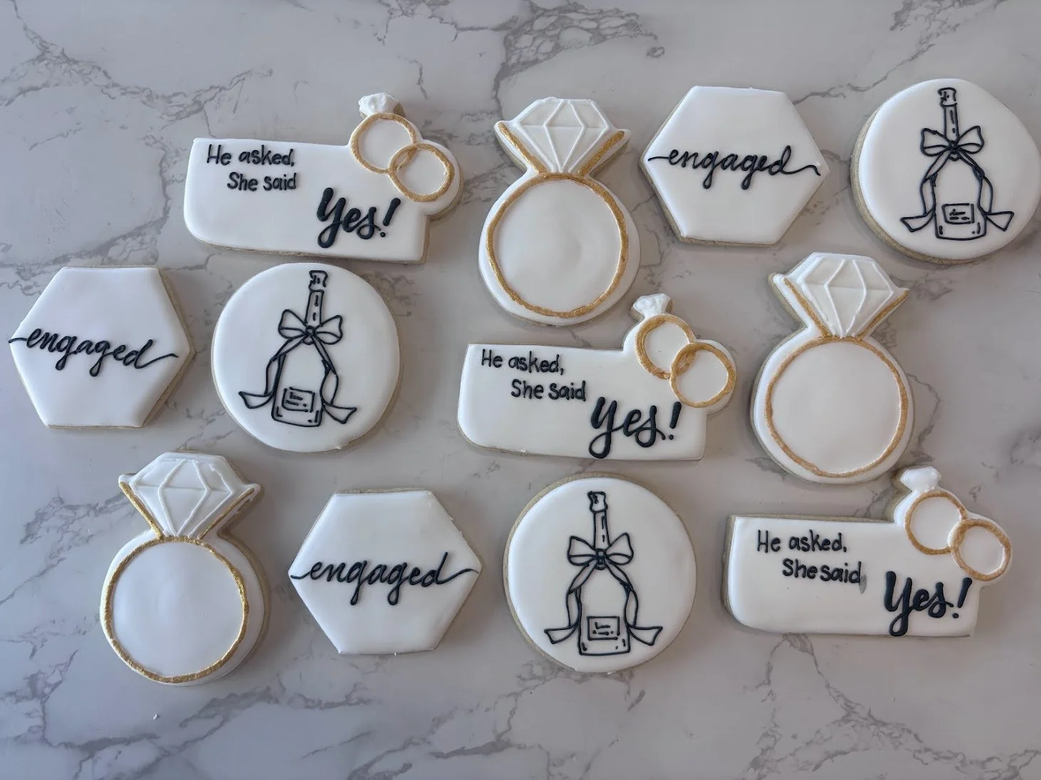 Engagement Cookie Set