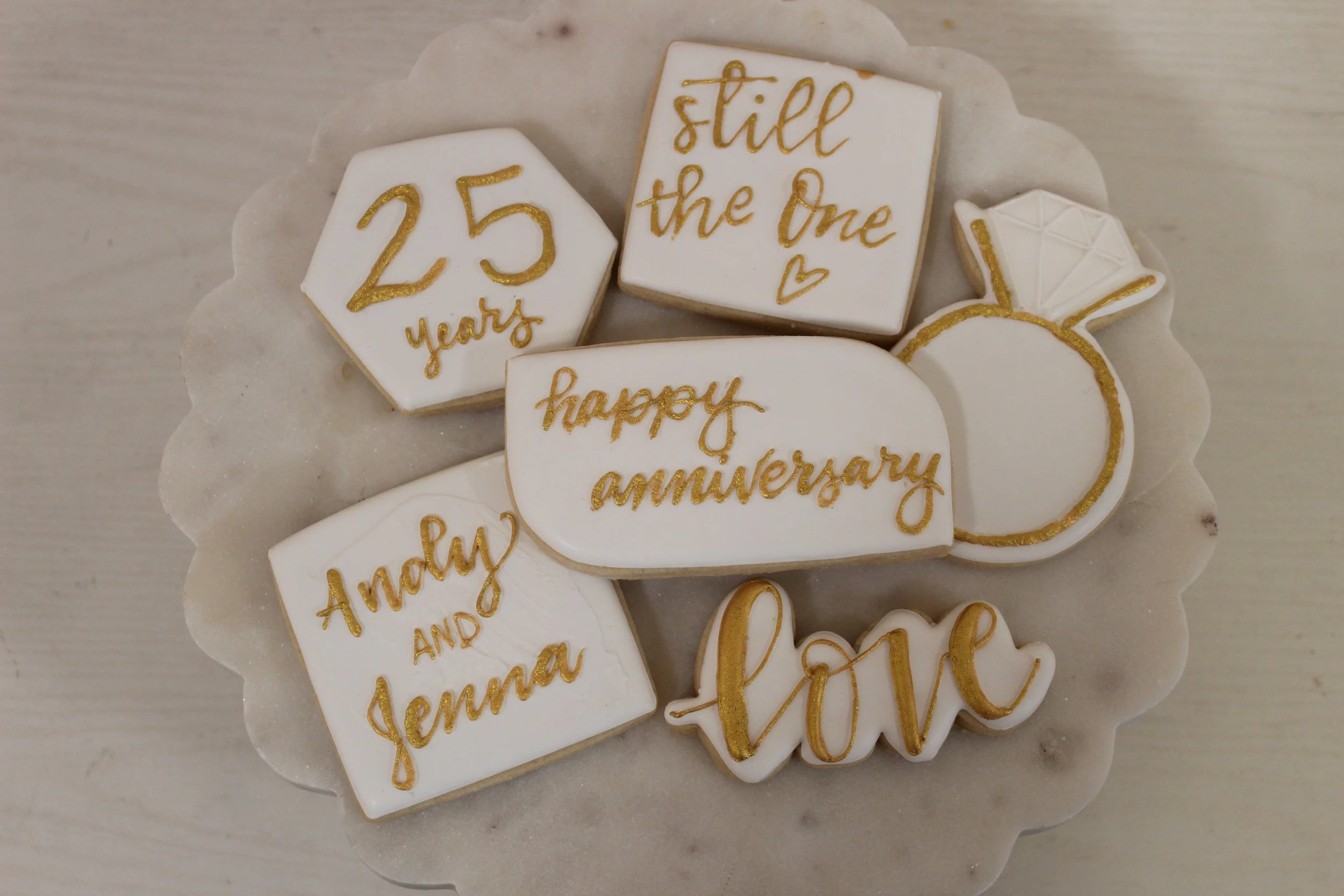 Anniversary Cookie Set