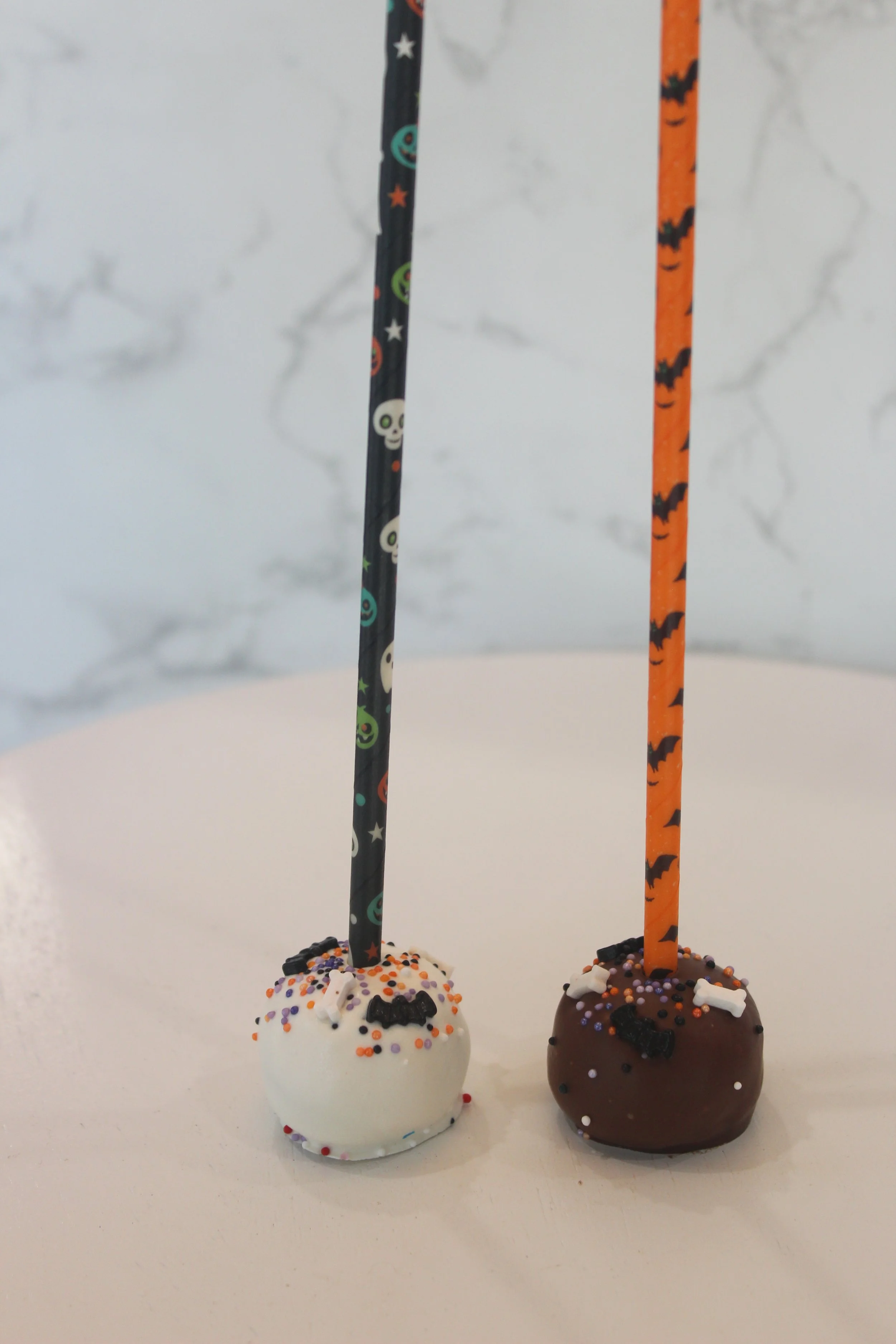 Halloween Cake Pops