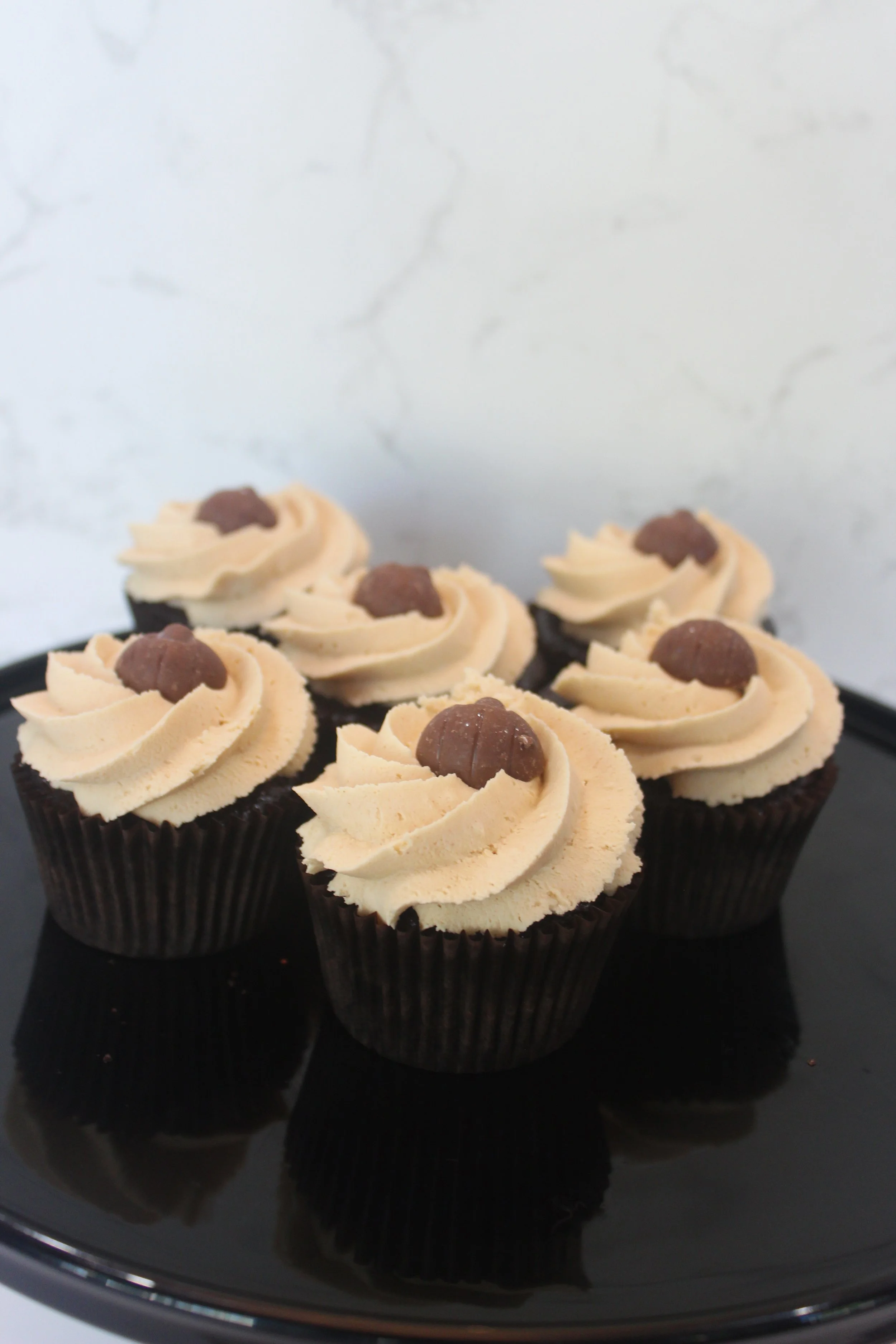 Peanut Butter Cup Cupcake