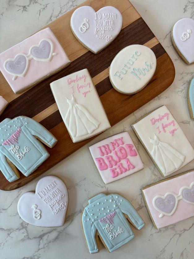 Bride Era Cookie Set