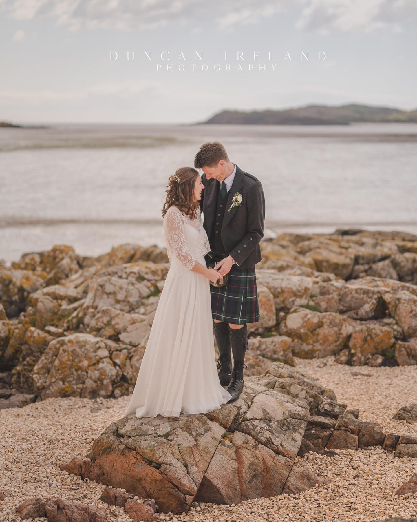 I&rsquo;ve spent a lot of happy days on this beach - cockle shells crunching underfoot&hellip; And, at last I was lucky enough to photograph Lucy and Calum&rsquo;s wedding here.  Kippford, with its unbelievable shell beach, pink blushed rocks and vie