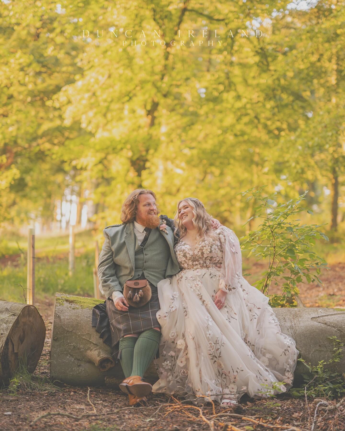 Loving the memories of Cheryl &amp; Alex&rsquo;s wedding at @wedderliehouse &hellip;one of those perfect summer days that lit up the Summer this year&hellip; Perfect Summer Days xx
.
.
.
.
.
#wedderliehouse 
#wedderlieweddings 
#bordersweddingphotogr