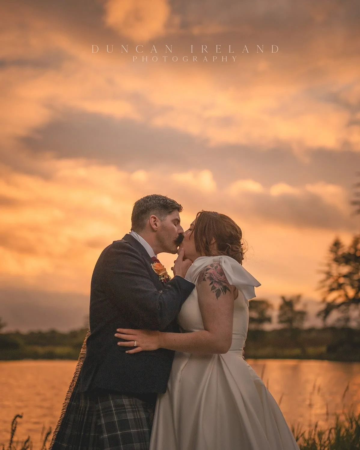 When the light finally comes - there&rsquo;s nothing like it&hellip; a brilliant day with Kayleigh &amp; Chris at @kinmounthouse - thanks so much for everything, what a special day! ☺️ xx