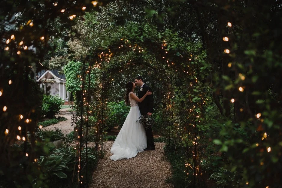 Bride and Groom Outdoor 3.jpg