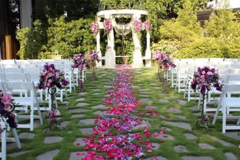 atrium_spring_decor.jpg