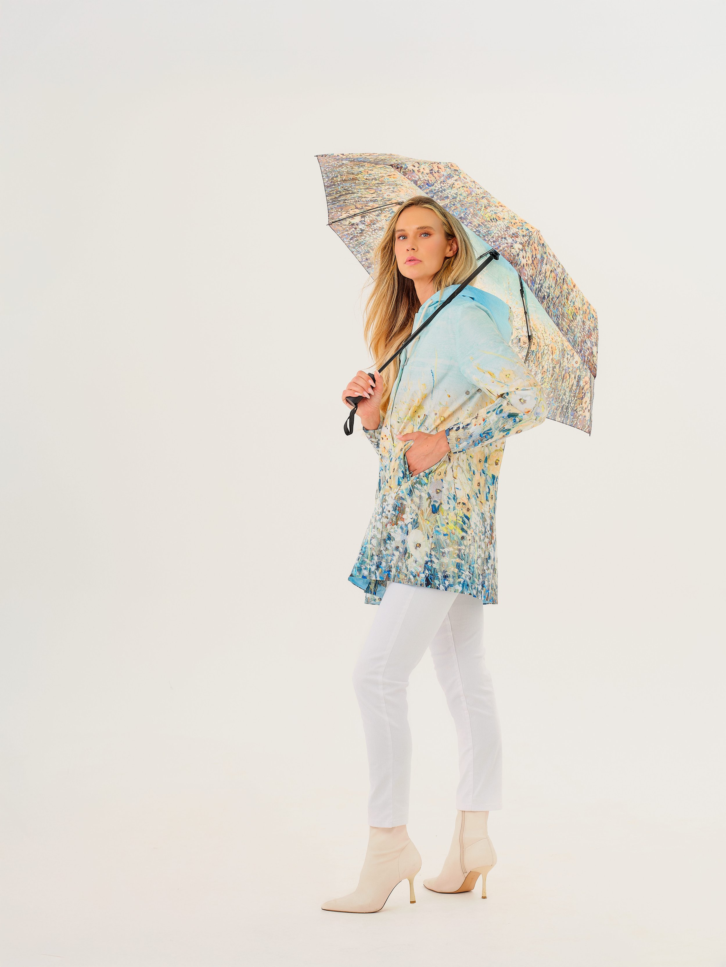 Raincoats-26872-26889-Dolcezza-SP26-2.jpg