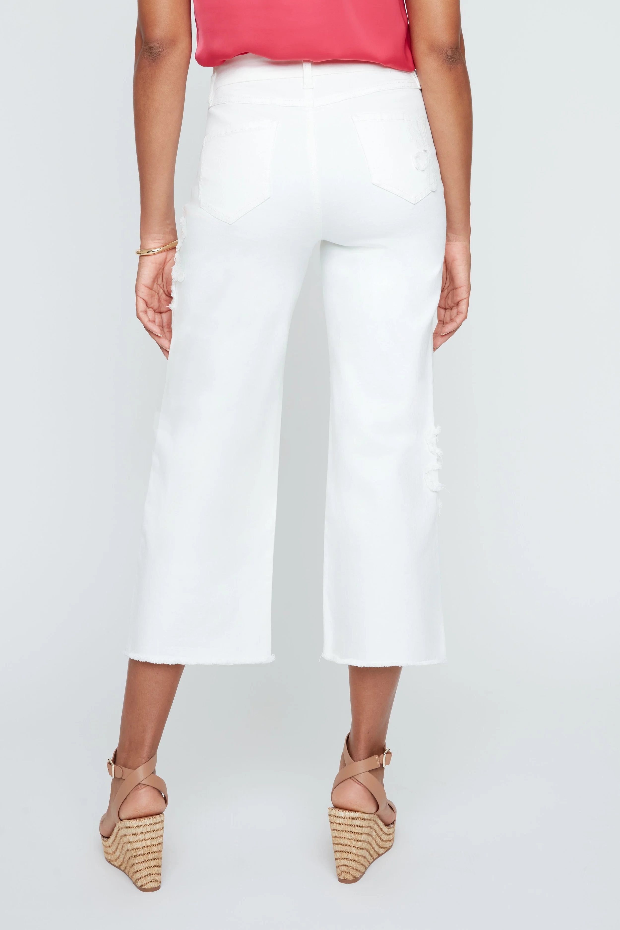 R11057D-E2150-CREME-3 (1).jpg