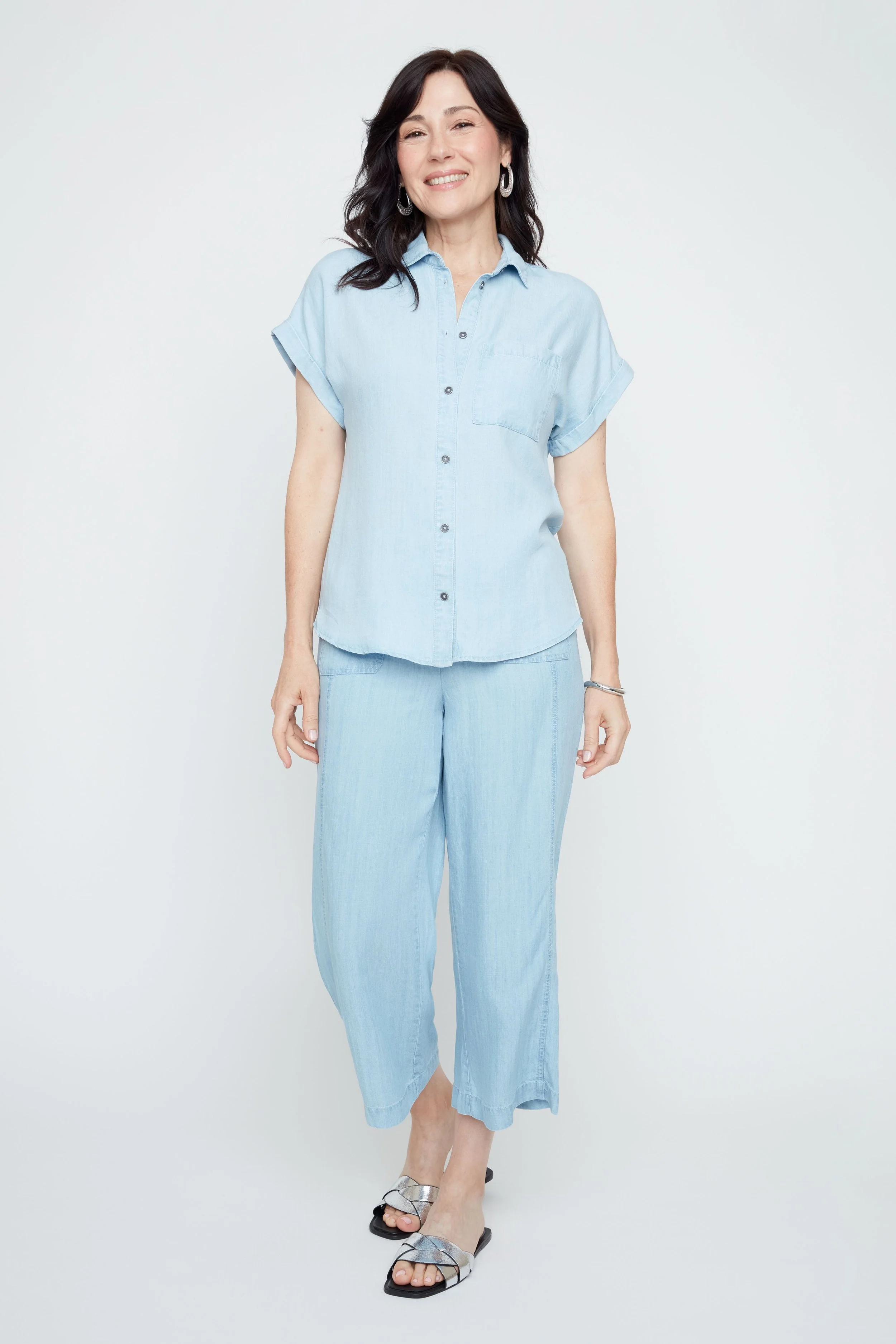 R5232-E3076-CHAMBRAY-FULL-BODY.jpg