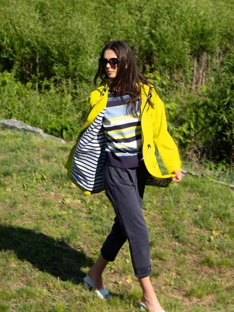 A45126_lemon(jacket)+A45535(sweater)+A45538(capris)_1.jpg