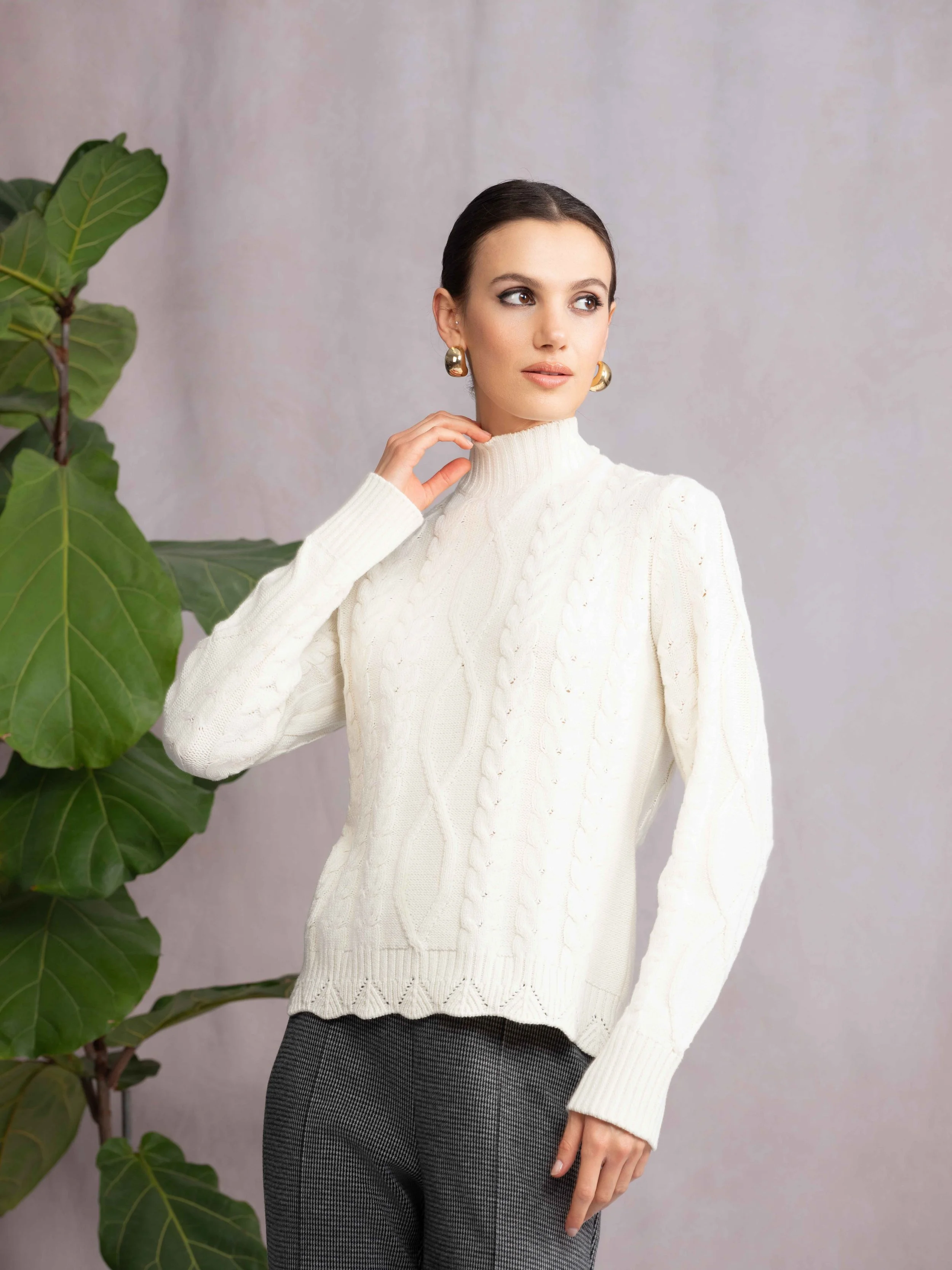 A46083_off-white.jpg