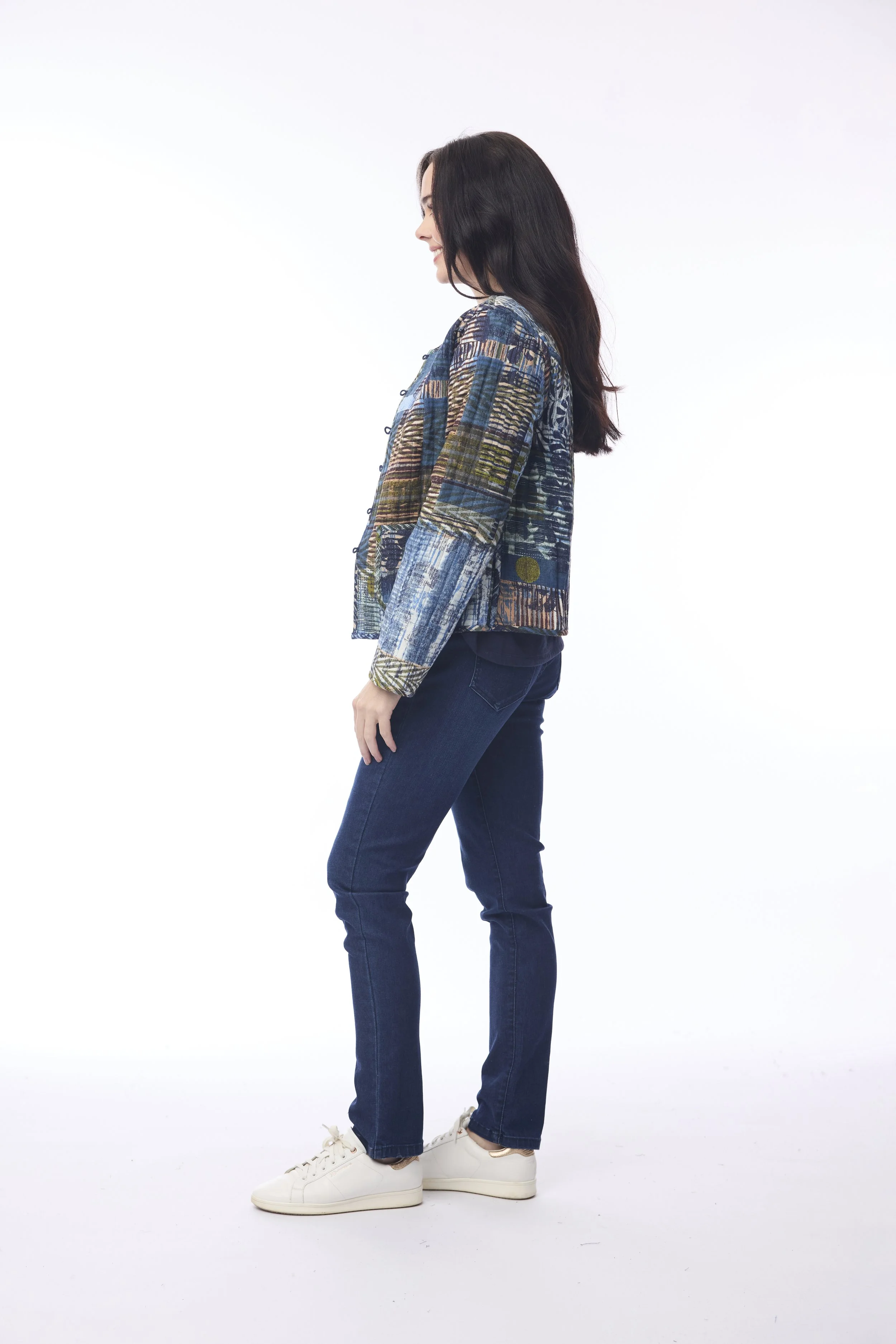 Isfahan 32474 Rev Jacket-2 SIDE.jpg