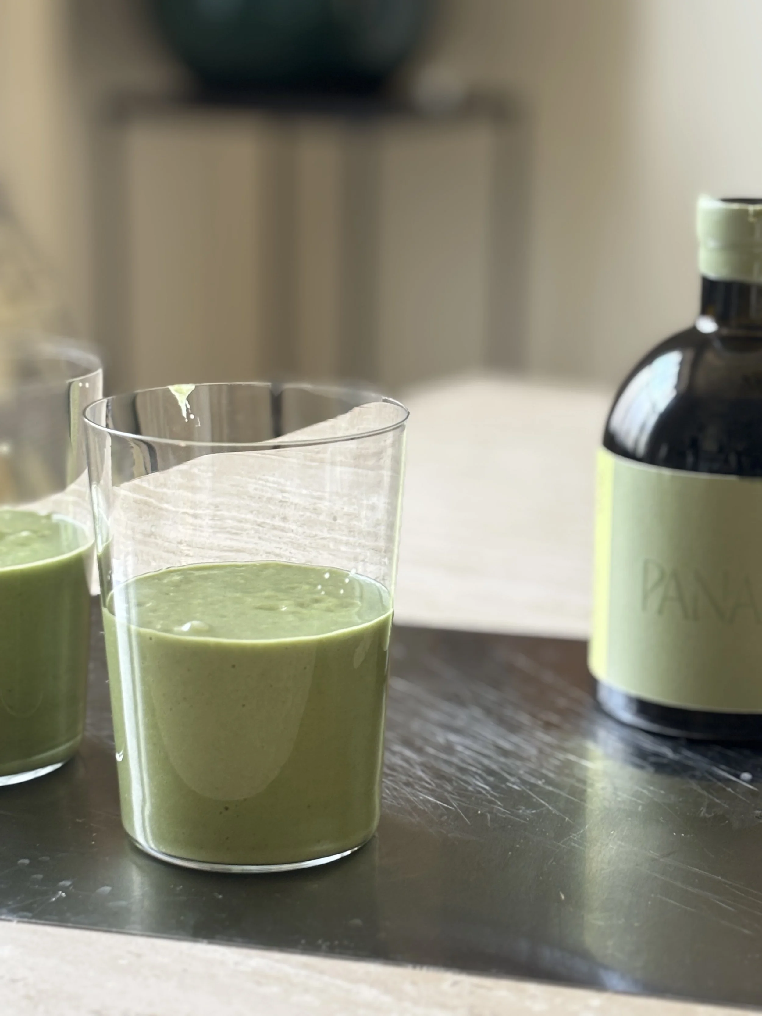 Pear, Vanilla &amp; Olive Oil Smoothie