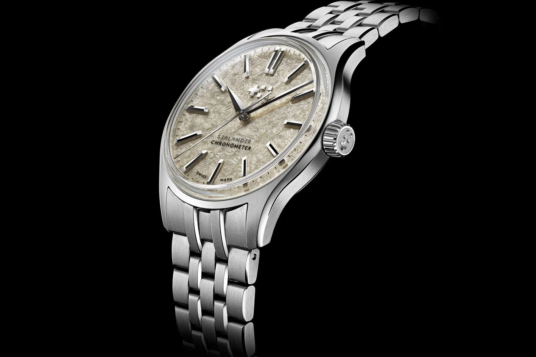 Christopher Ward Sealander Yalos Sand White on the Consort bracelet