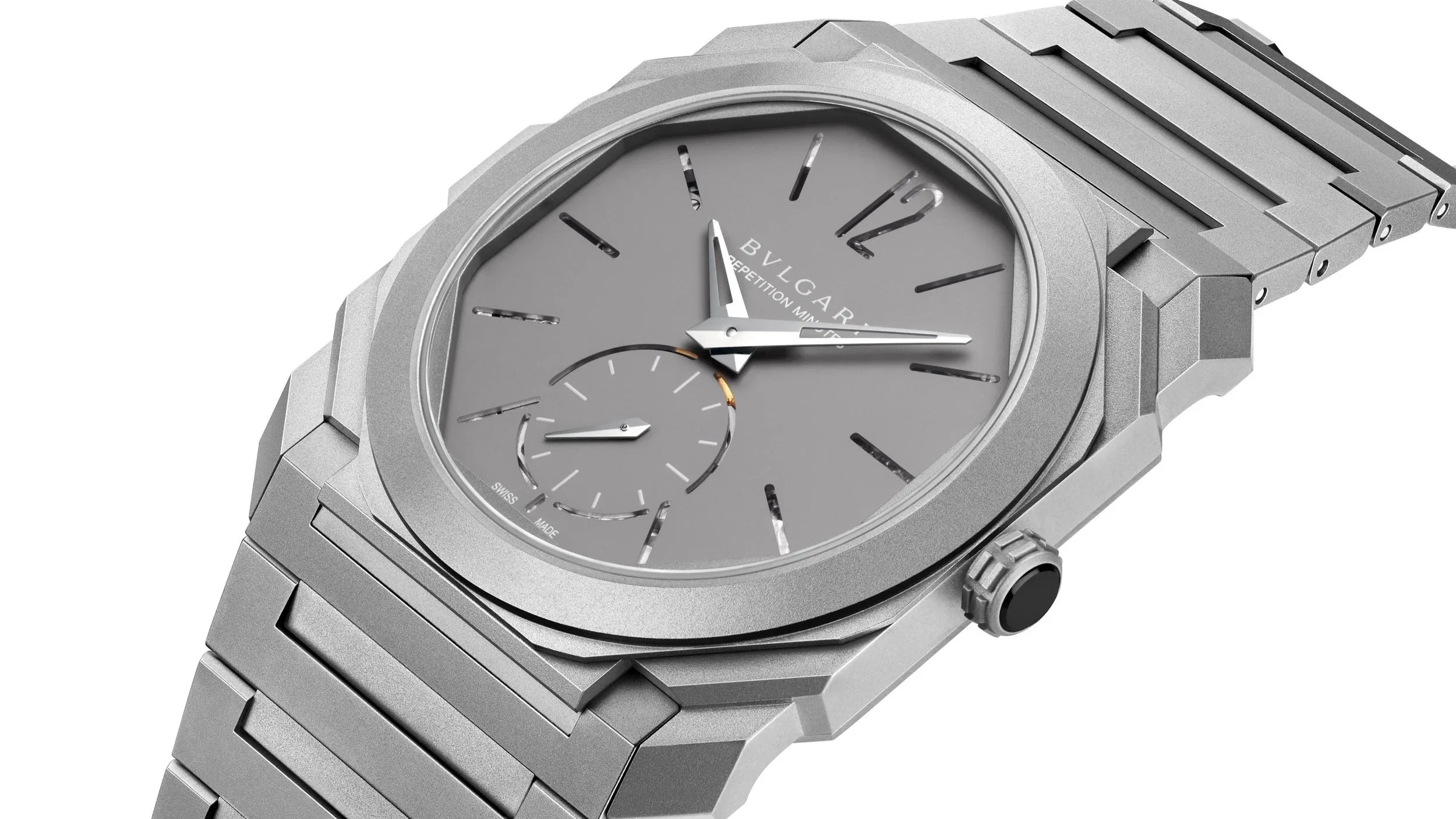 Introducing the Bvlgari Octo Finissimo 37