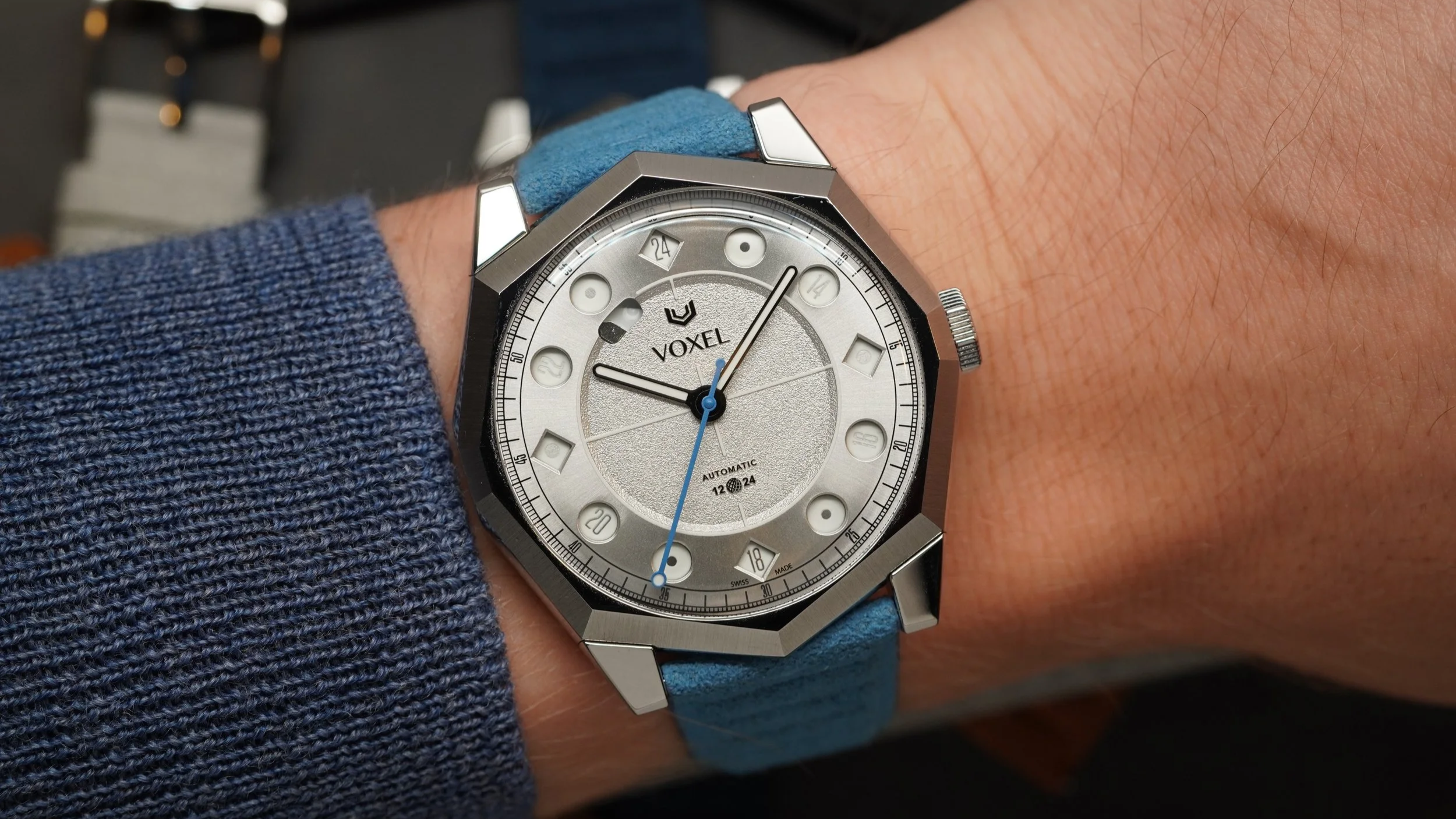 Voxel Meridion VX01-E: the Watch That Is Changing How We Read the Time. 