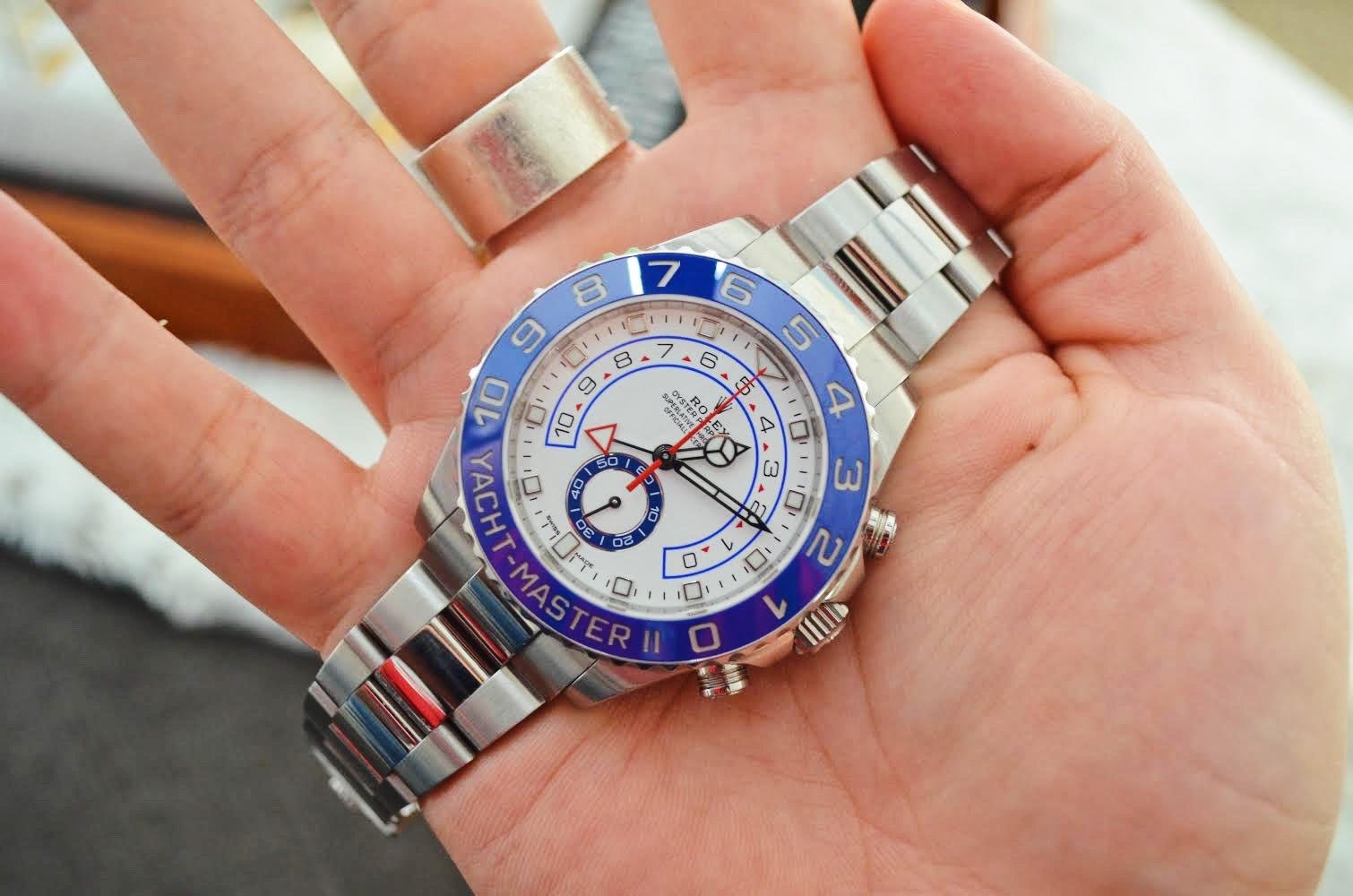 yacht master ii hands