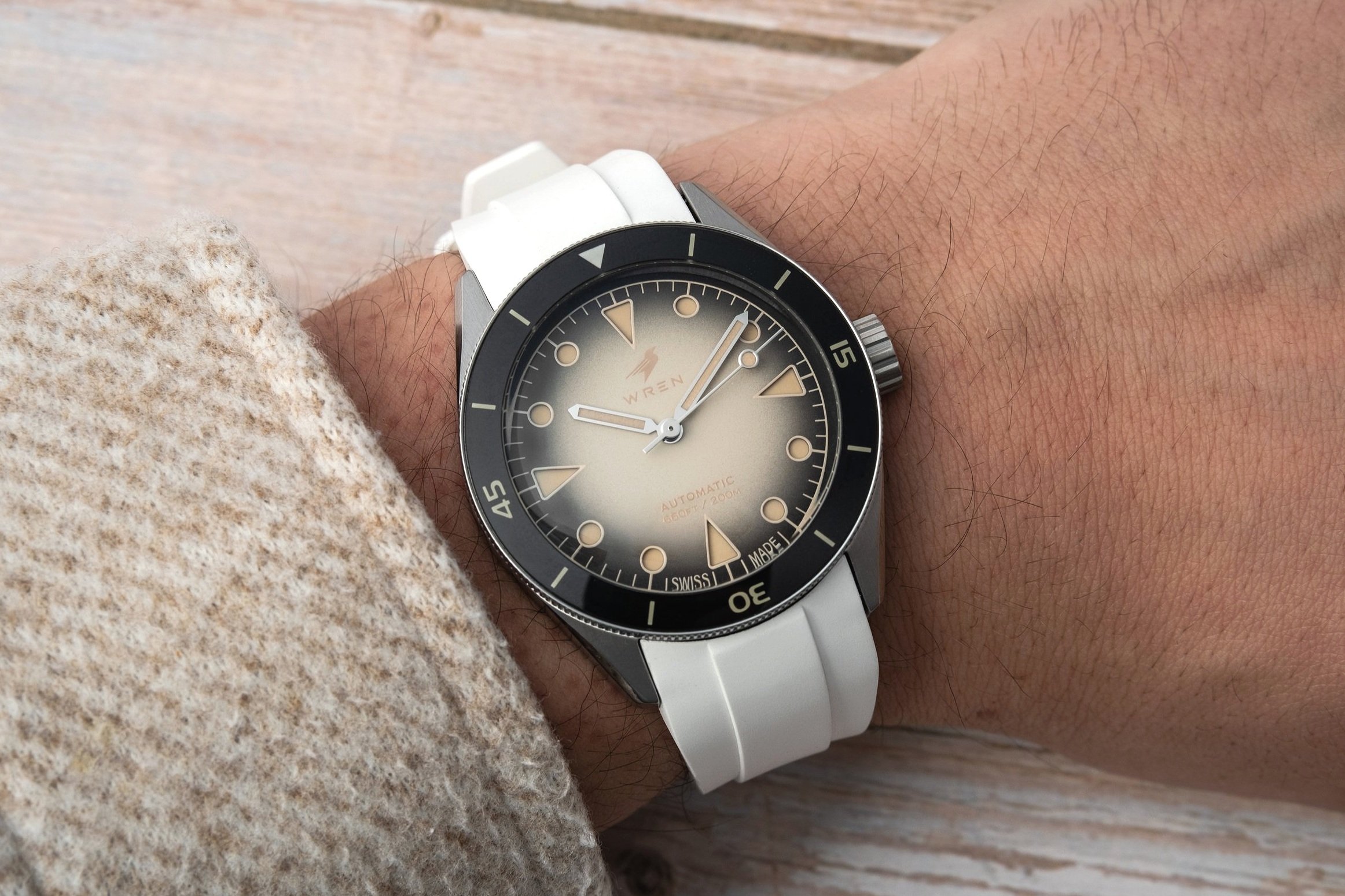 Wren+Diver+One+Sand+White+strap+11.jpg