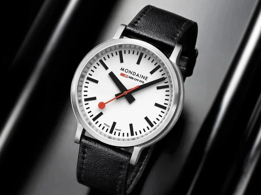 7 Best Railroad Inspired Watches You Can Buy Today