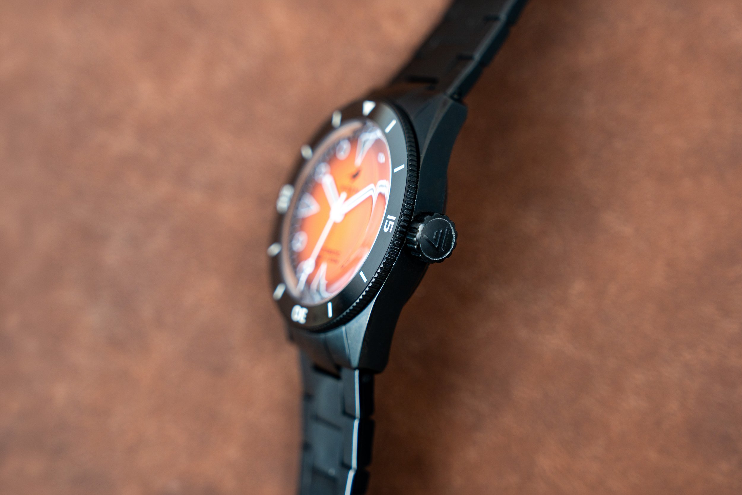 Wren Diver One Obsidian 10.jpg