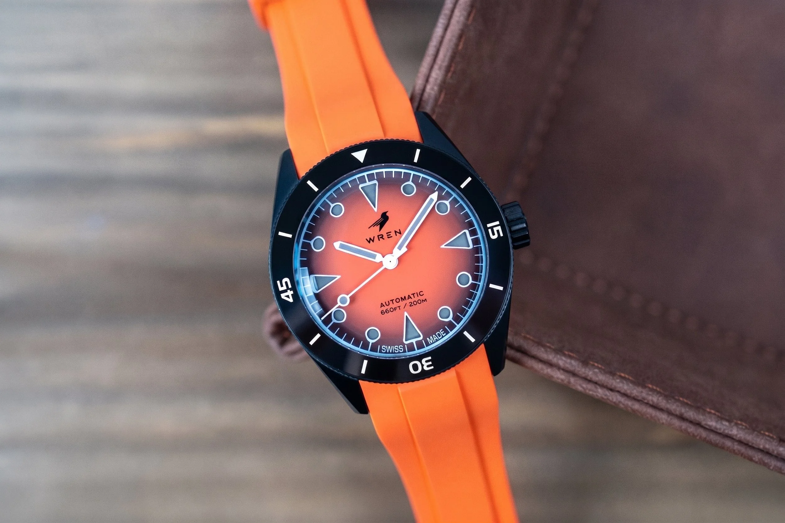 Wren Diver One Obsidian 3.jpg