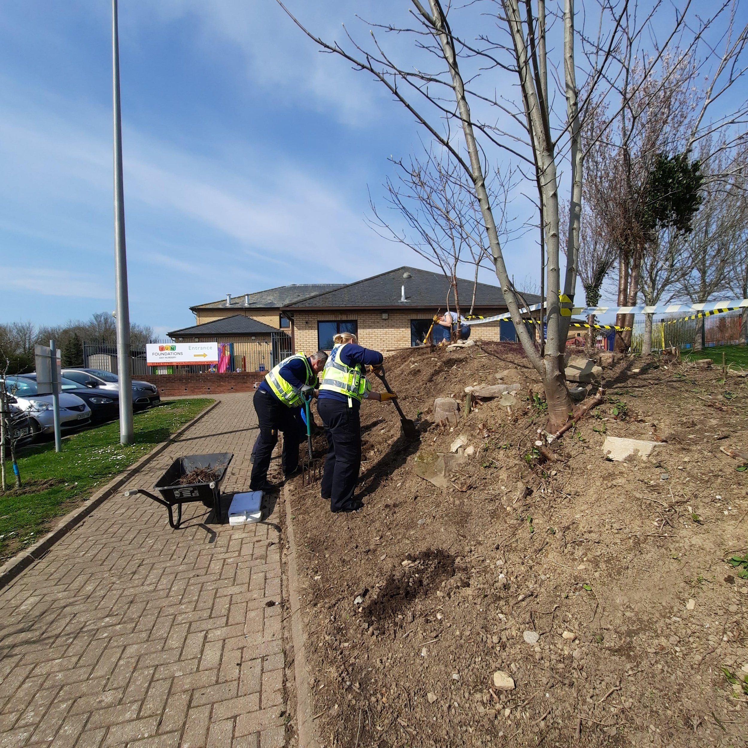 The local PCSO's volunteered too