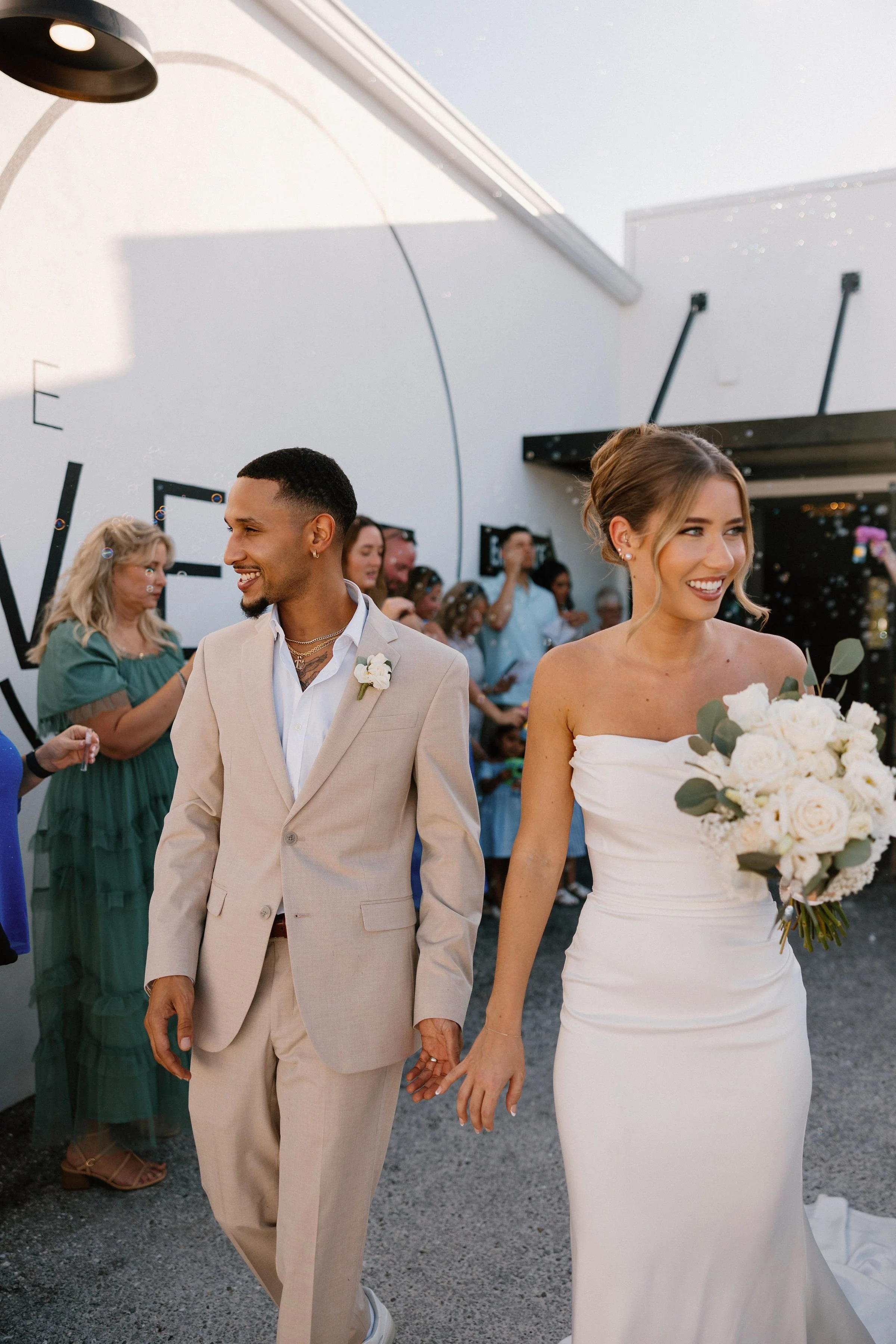 Mr.&Mrs.Dorsey!-1091.jpg