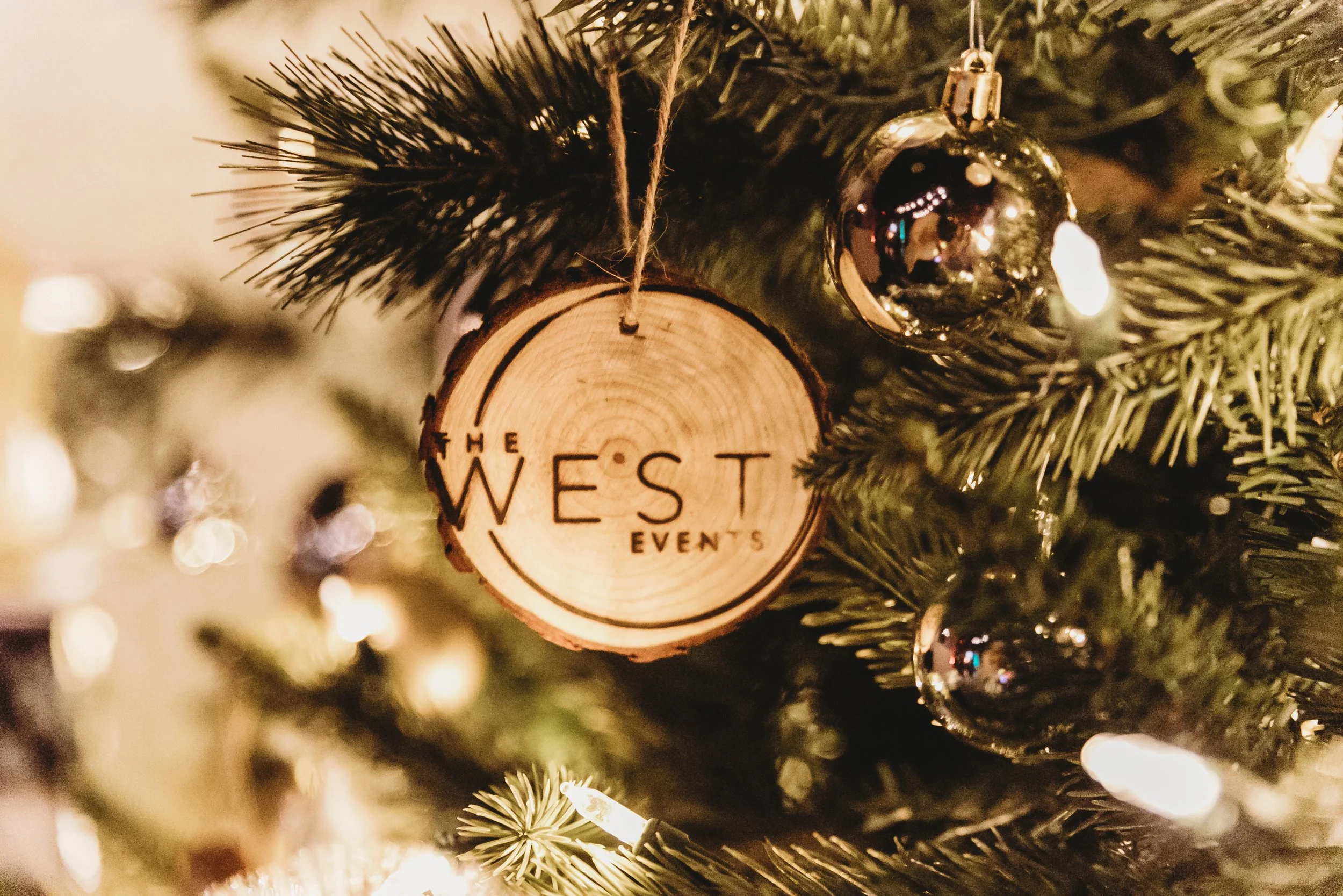 Corporate Holiday Party Ideas That Stand Out (2026 Guide)