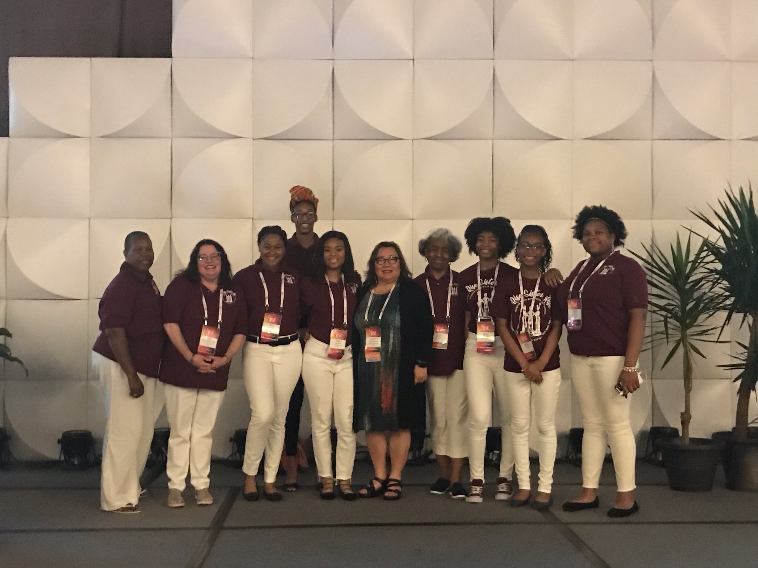  Rise Sister Rise Black Girl Think Tank members with the President and CEO of the National Crittenton Foundation, Jeannette Pai-Espinosa at the National In Solidarity Conference for Girls of Color in Atlanta, Georgia in May, 2019. The girls were invi
