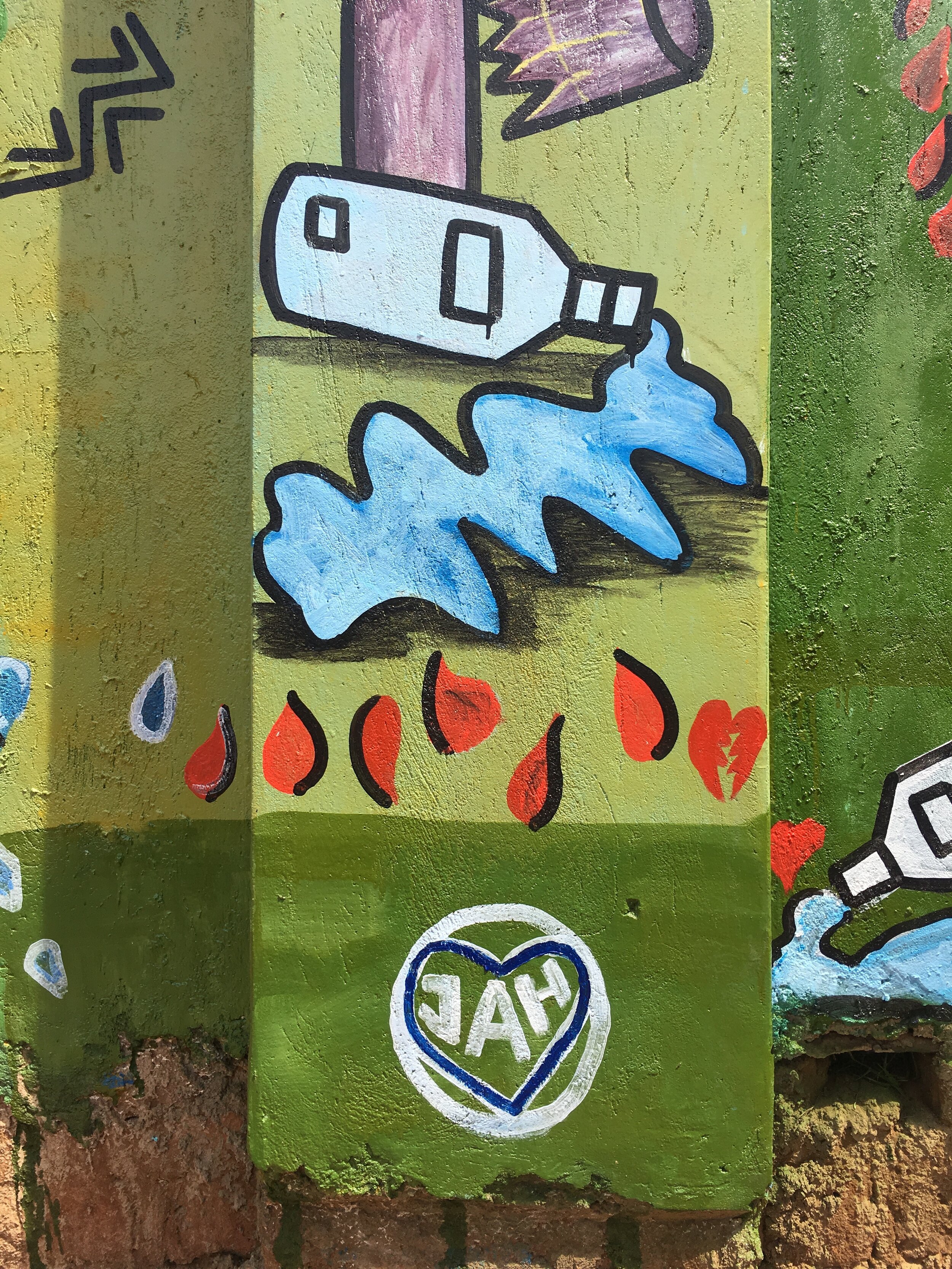 2019 AAK JAH MURAL Kiebando JPEG JAH heart Mural .JPG