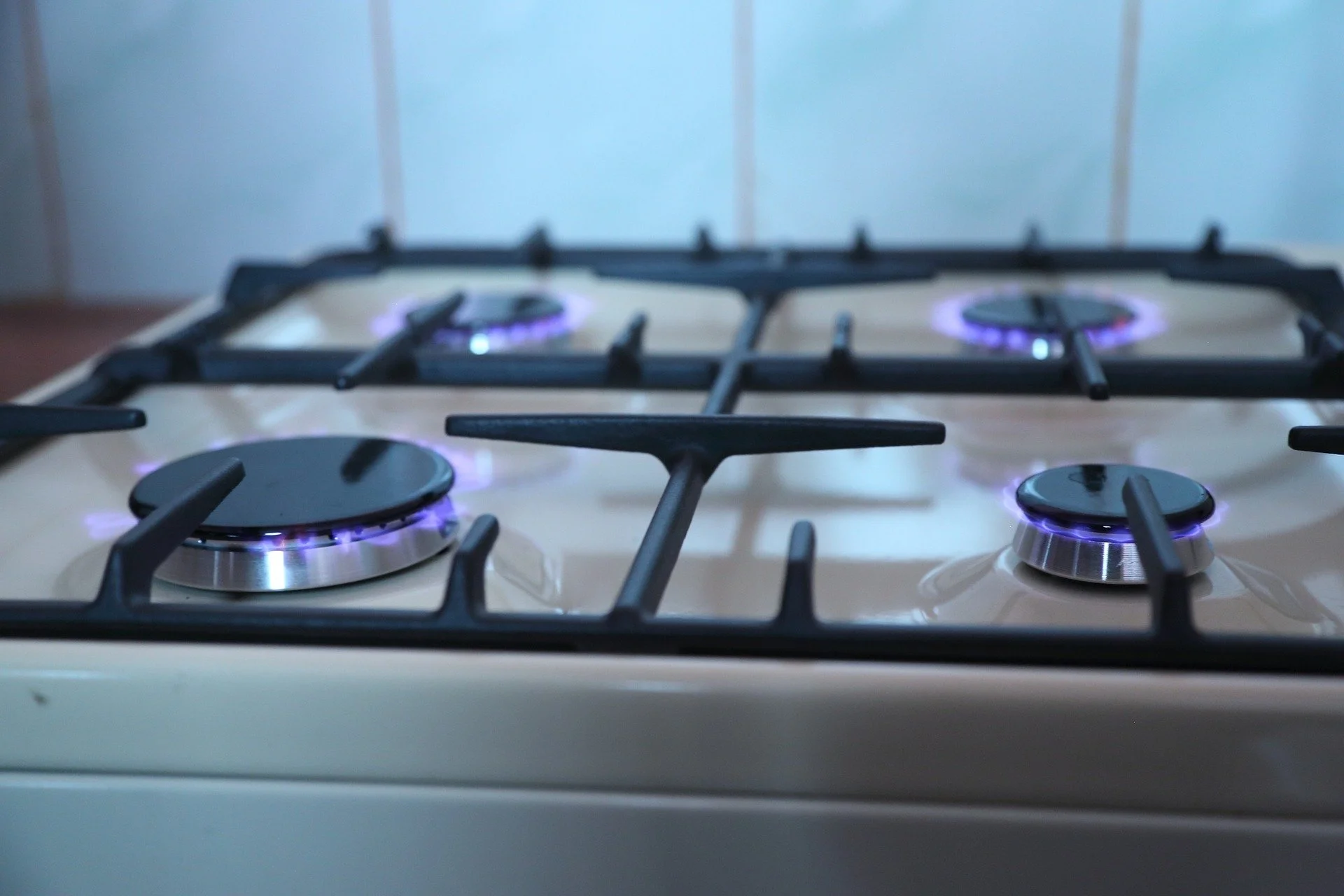 Climate, health impacts of natural gas stoves concerning 