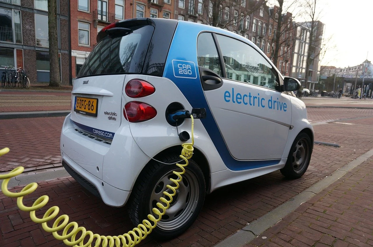 Closing the gaps for public EV charging in SI